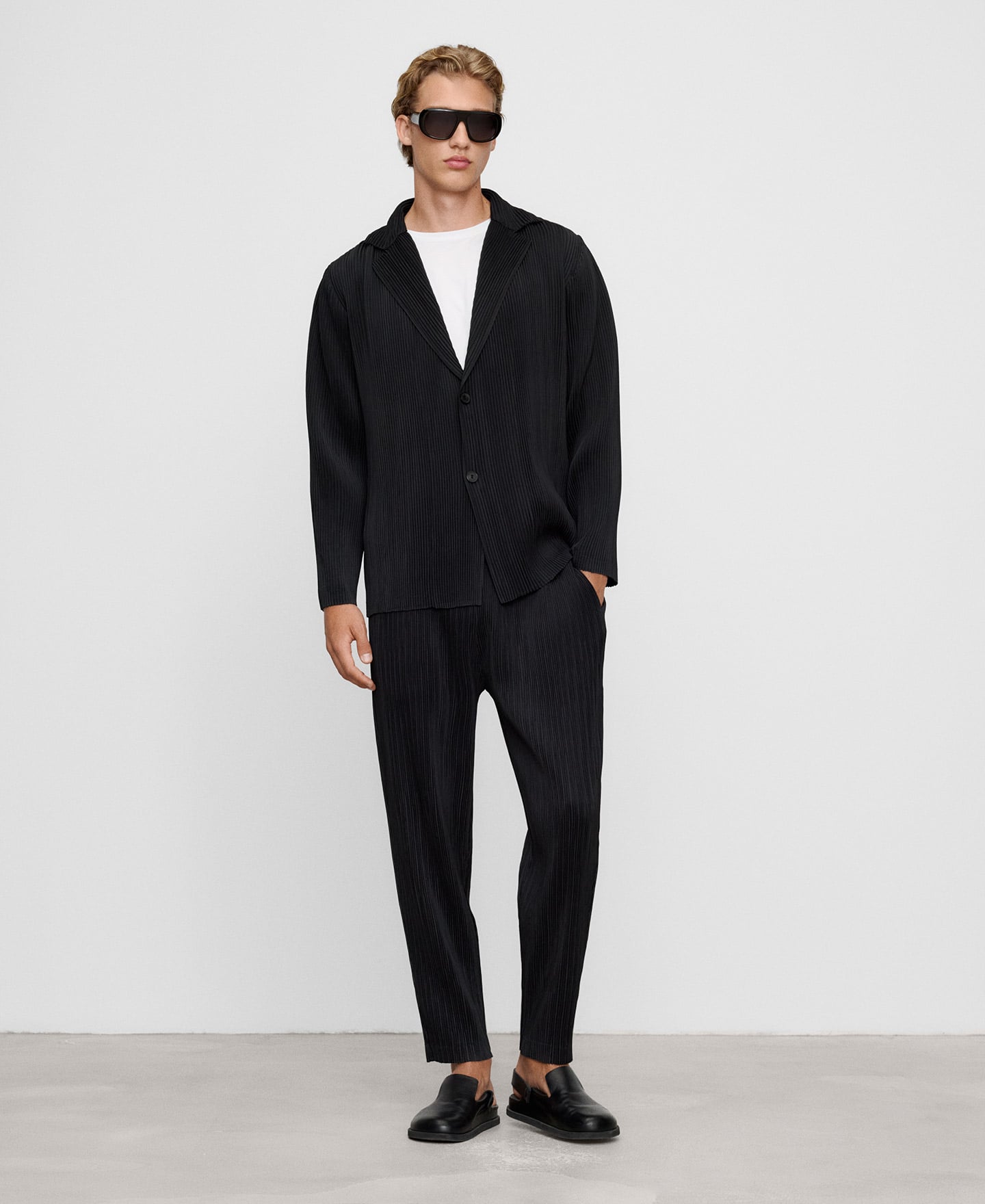 Crinkle blazer image number 1