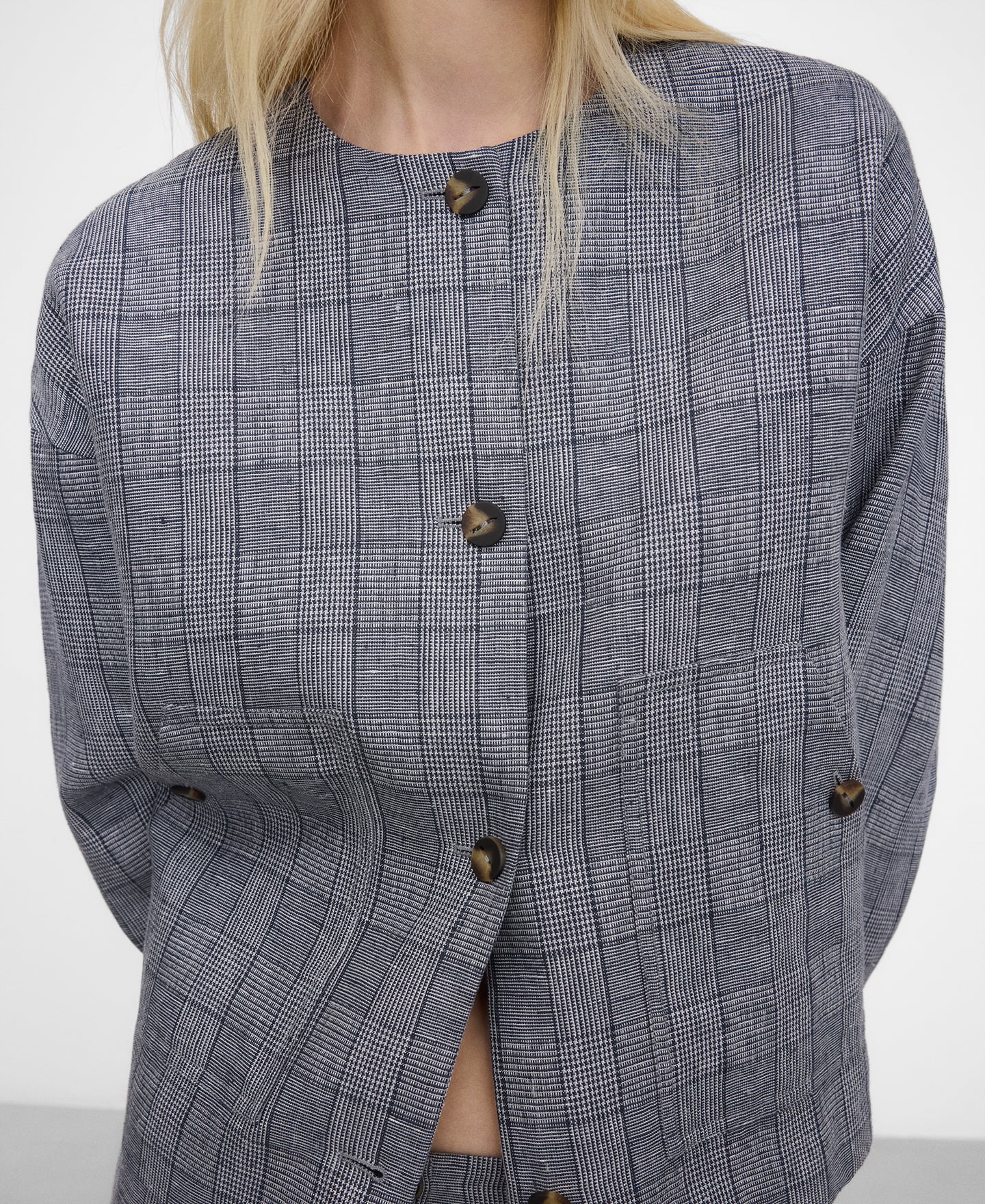 Linen checkered straight jacket image number 3