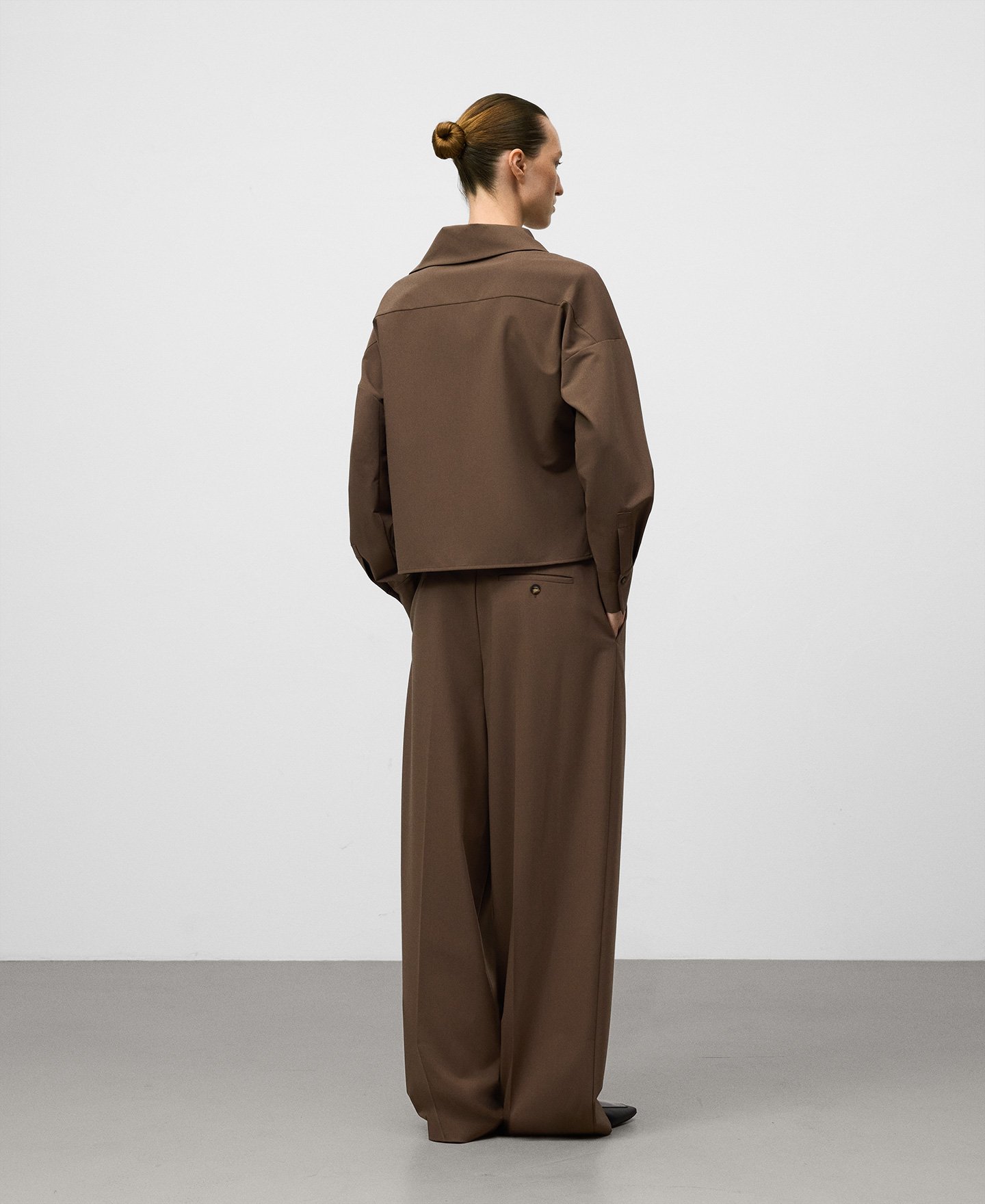 Wide-leg tailored trousers woman image number 2