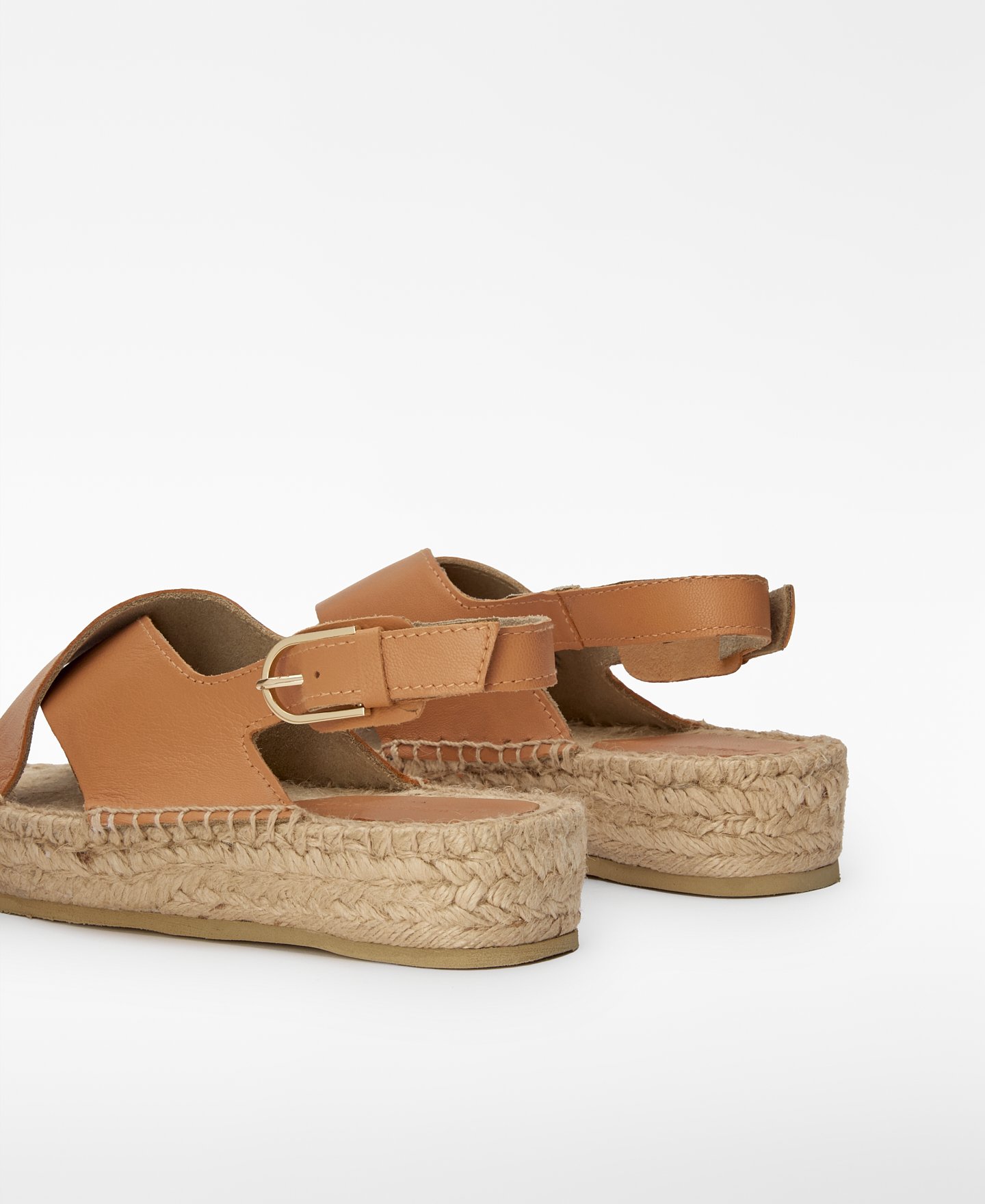 Sandalen aus Jute mit gekreuzten Riemen image number 2