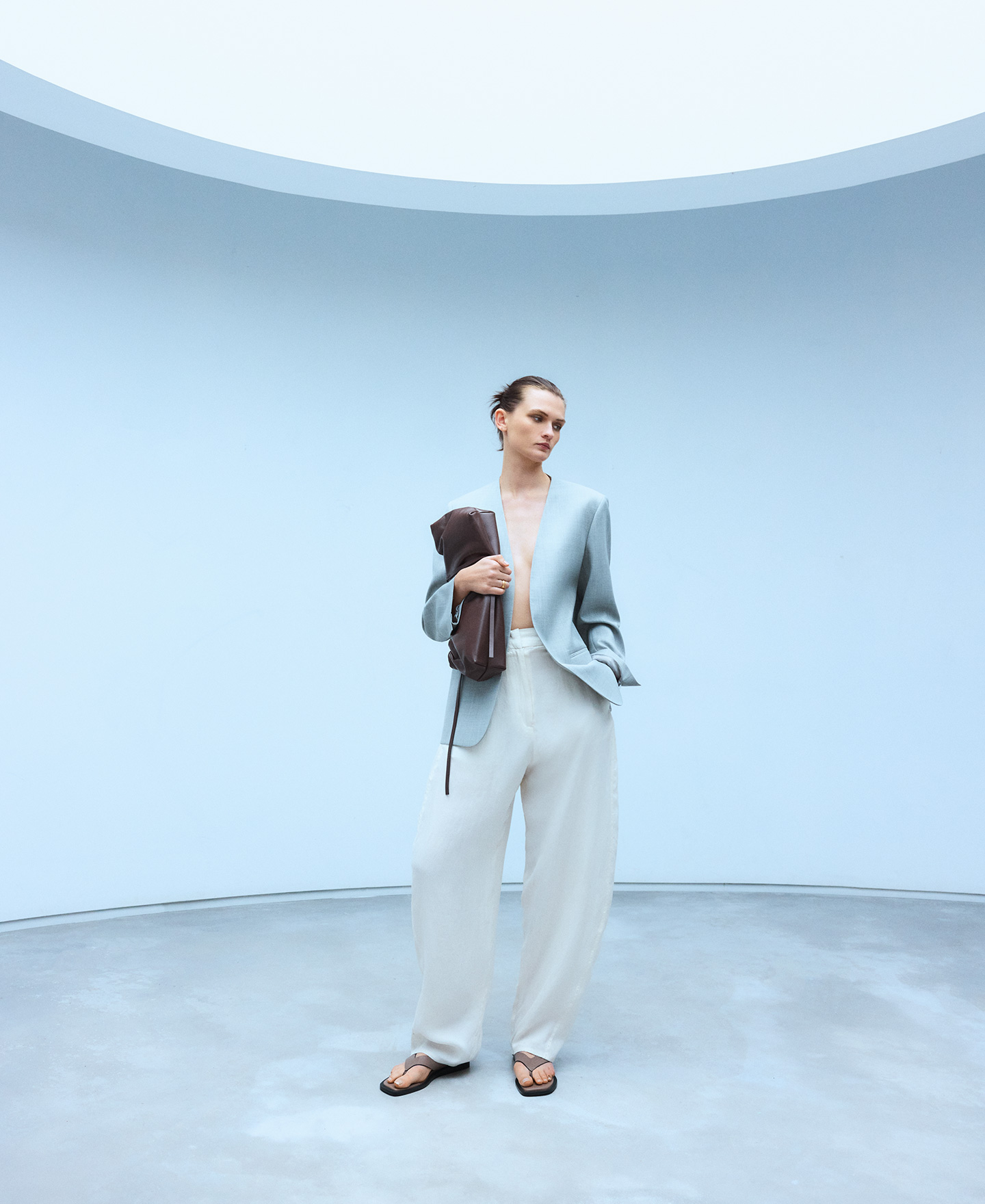 Chancla piel image number 4