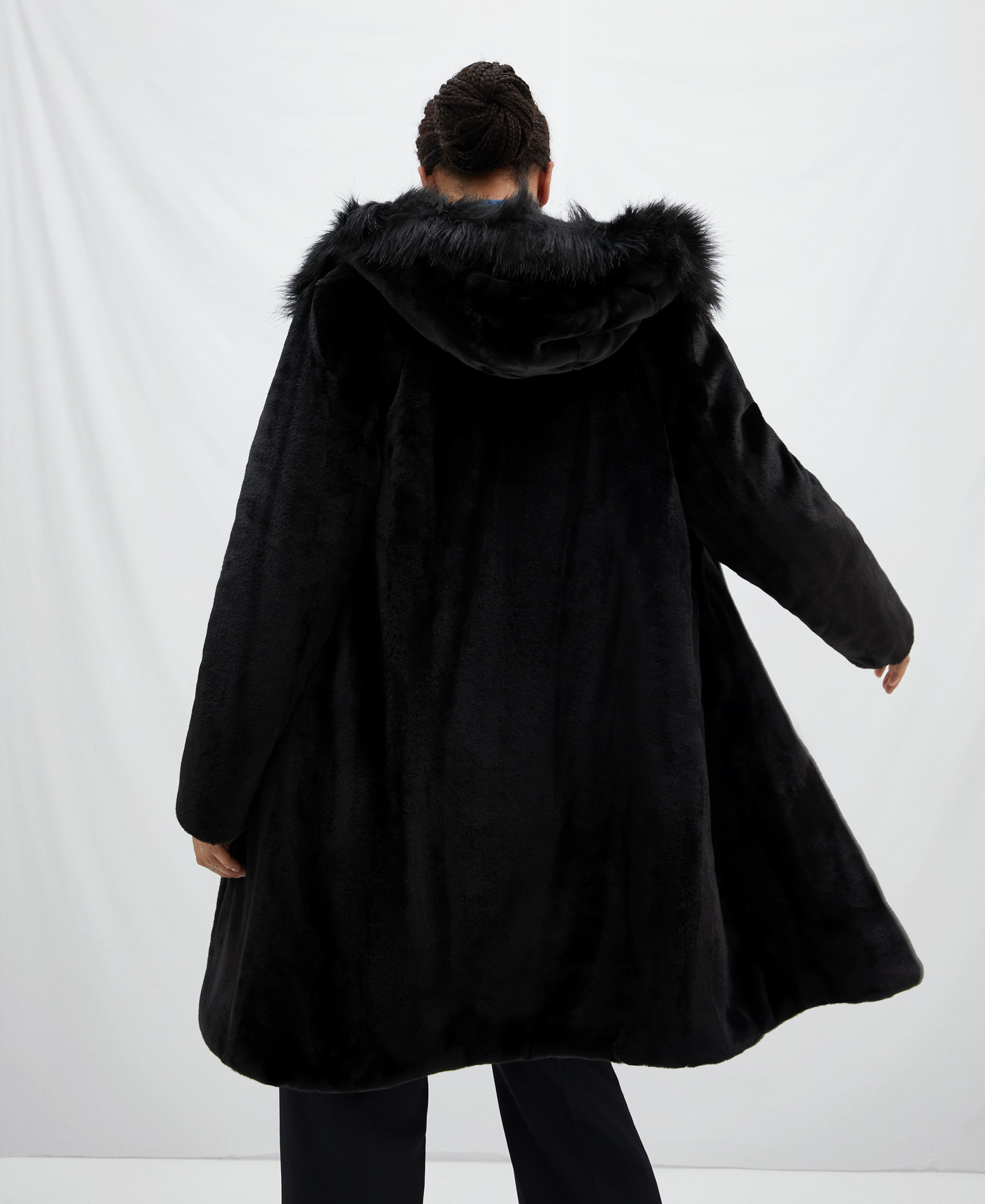 Acolchado reversible con pelo interior image number 5