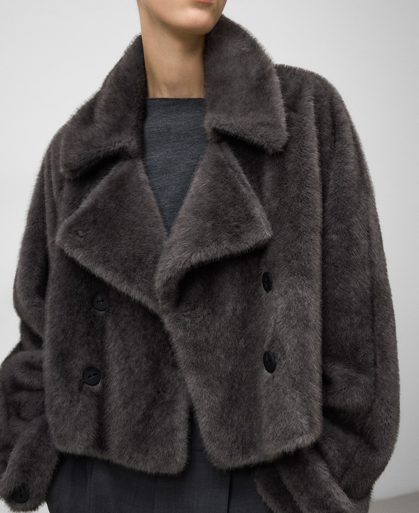 Faux fur short coat woman image number 0