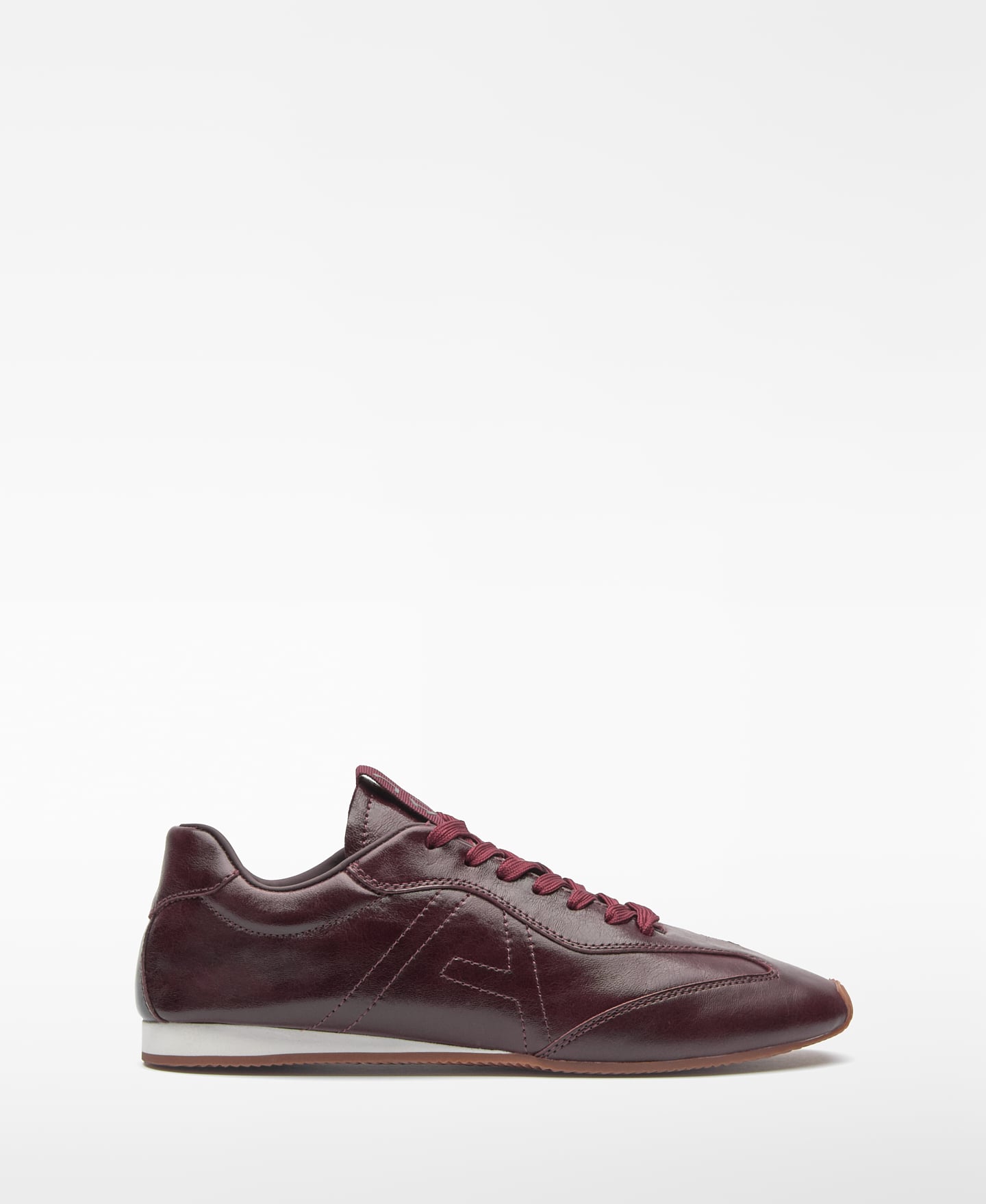 Leather sneaker with stitched logo image number 0