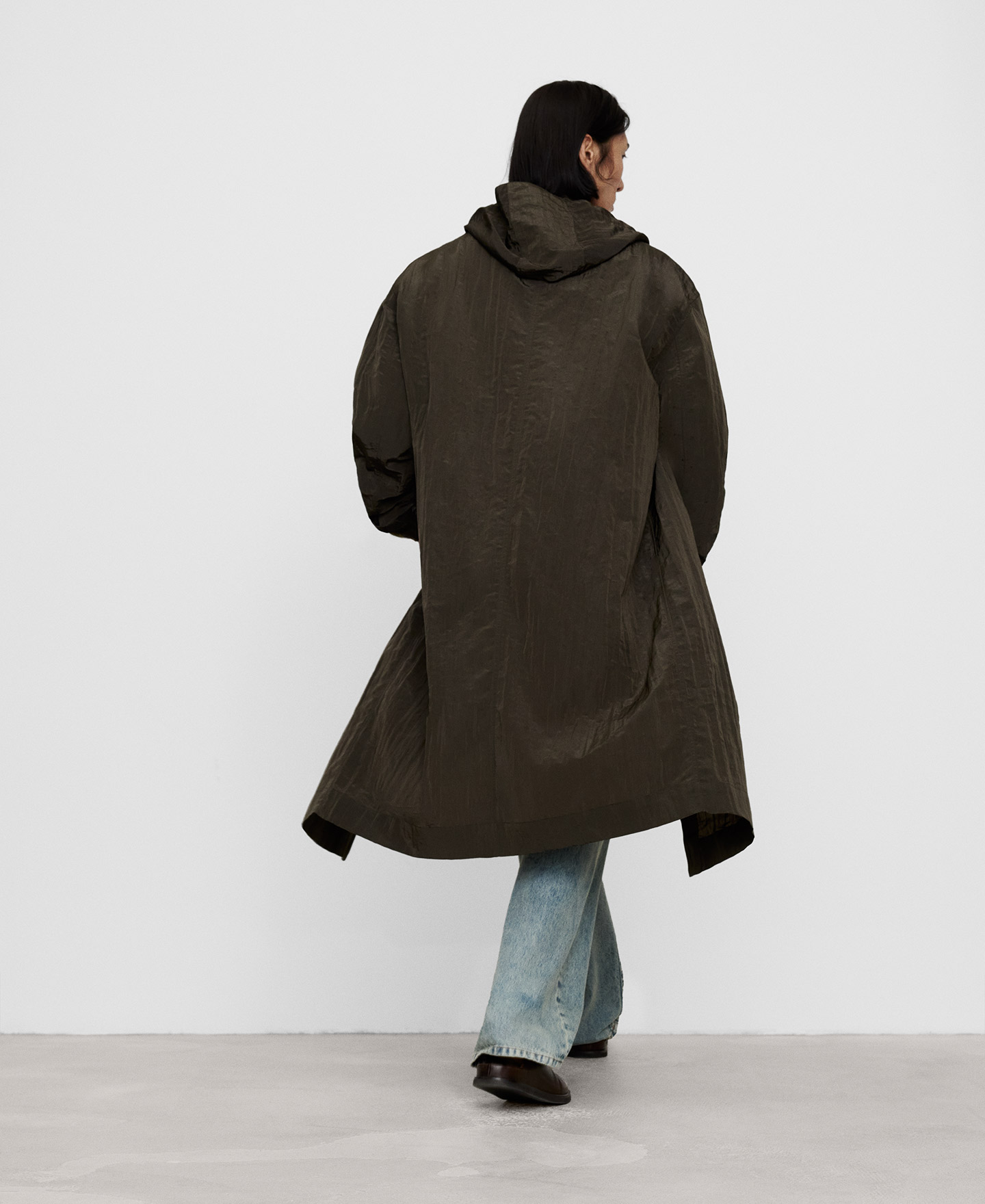 Hooded technical trench coat image number 2