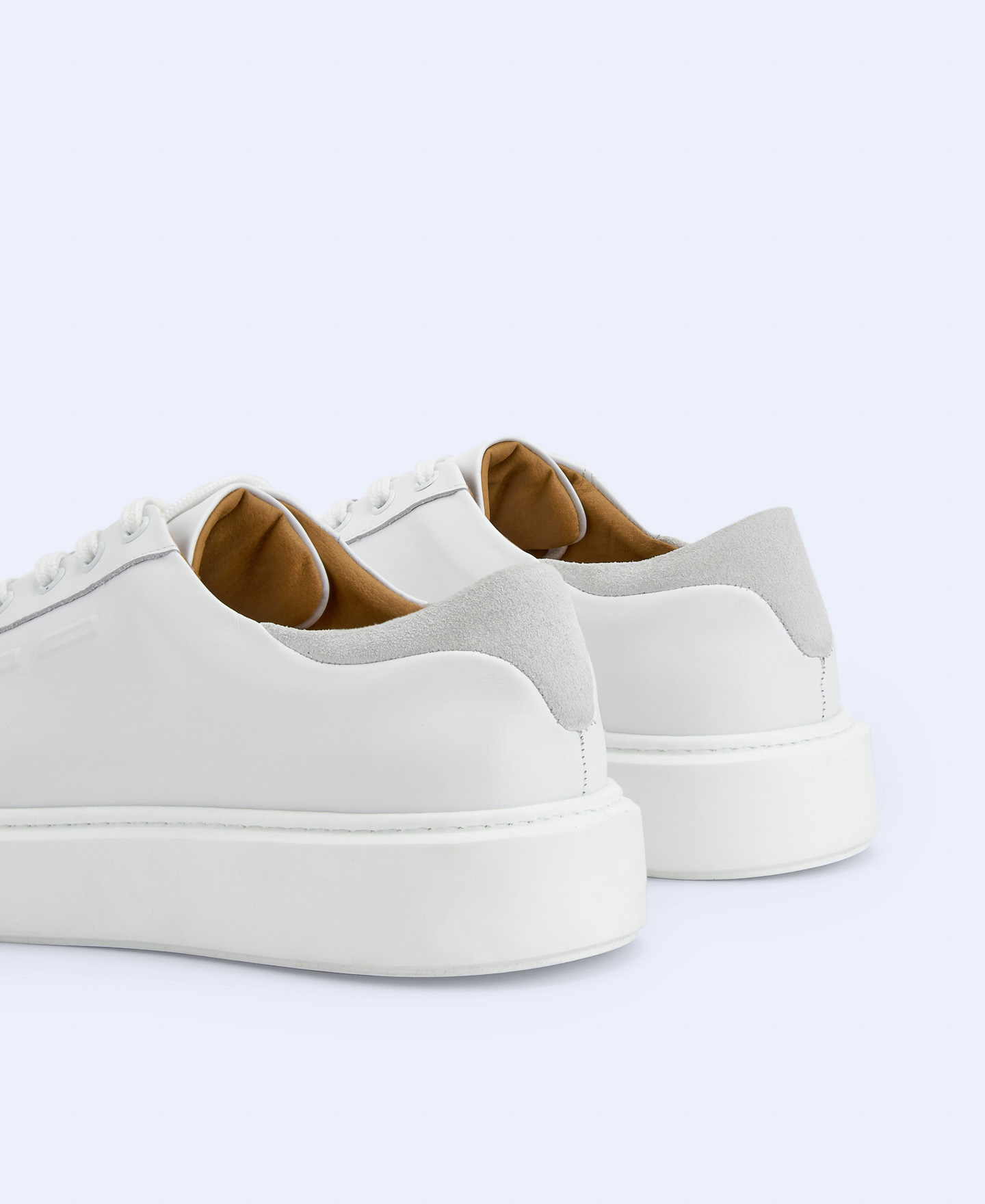 Responsible basic leather sneaker image number 2