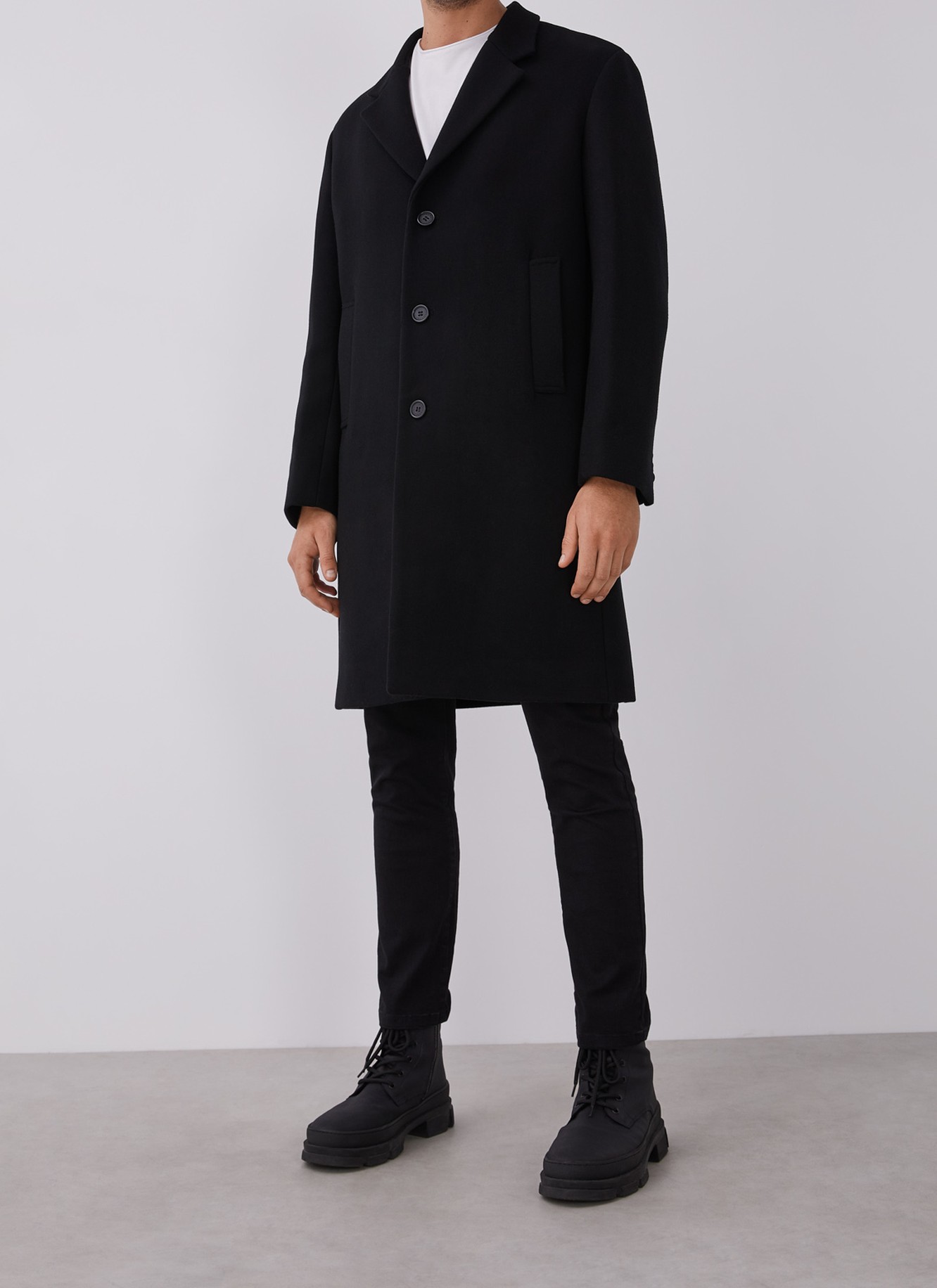 Three quarter length wool coat image number 5
