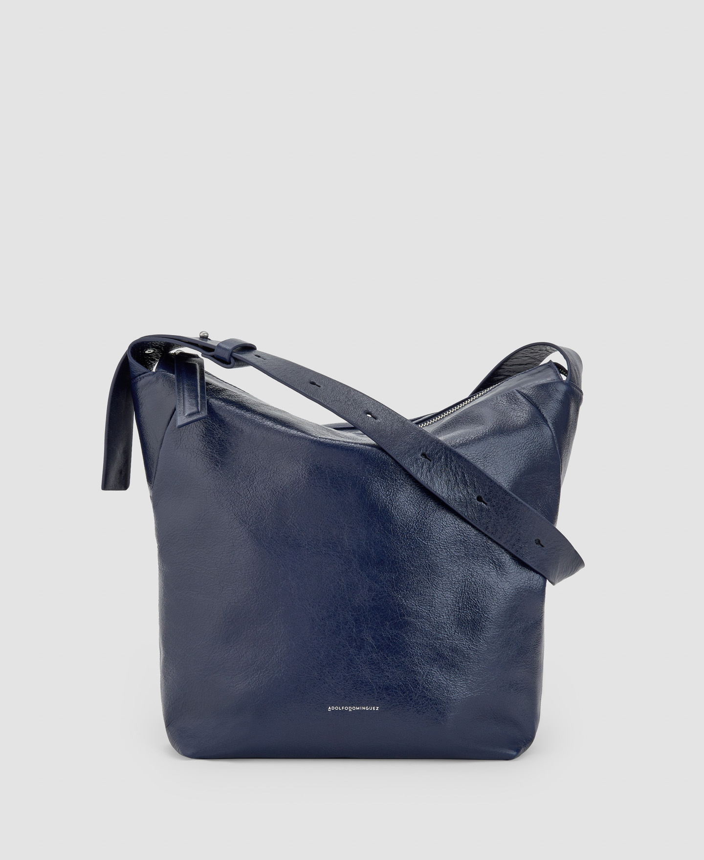 Responsible leather hobo image number 0