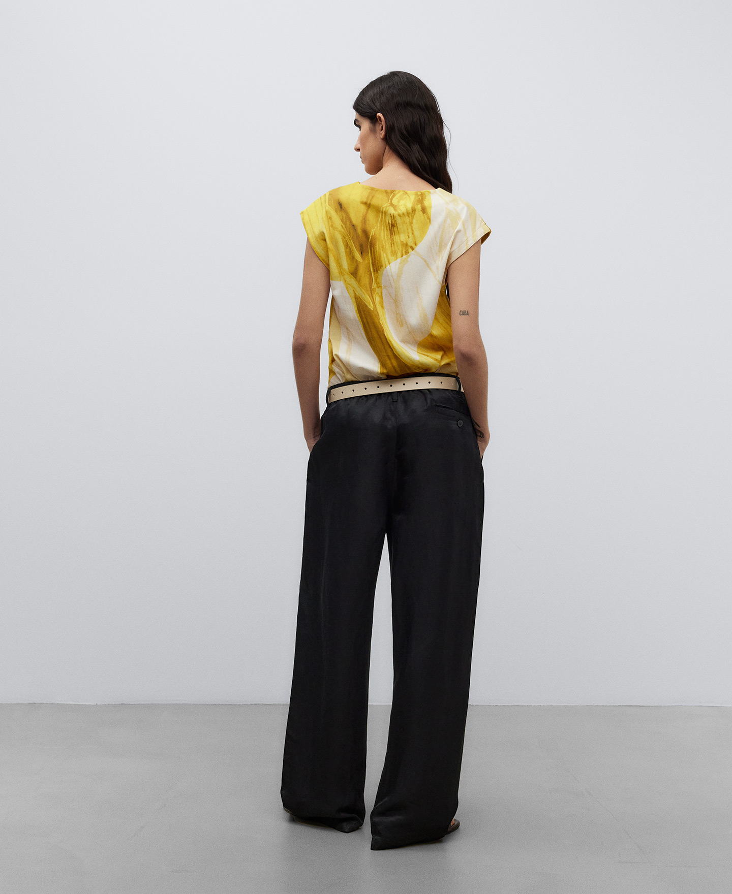 Japanese sleeve printed T-shirt woman image number 2