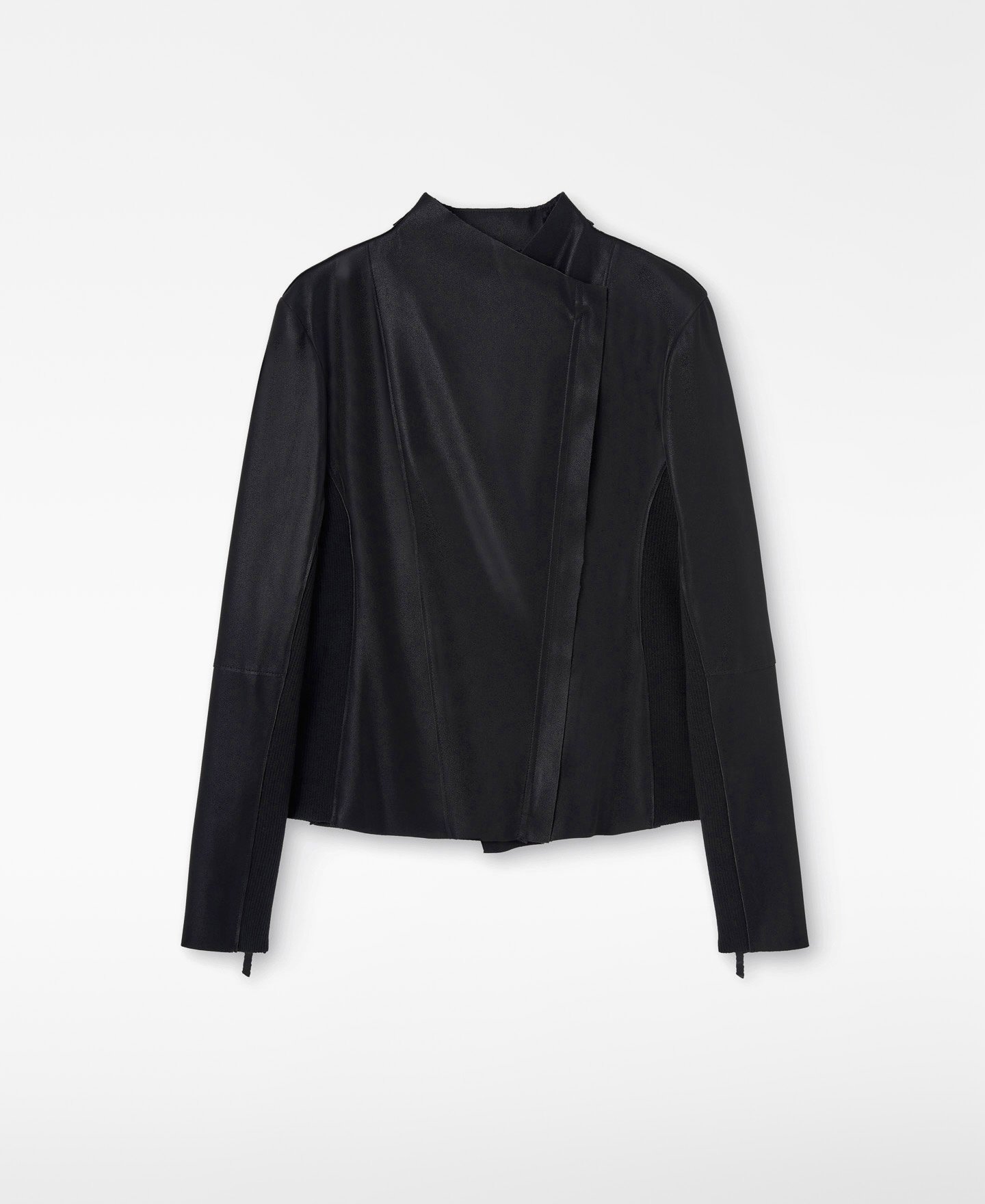 Cazadora entallada Piel No Piel image number 4