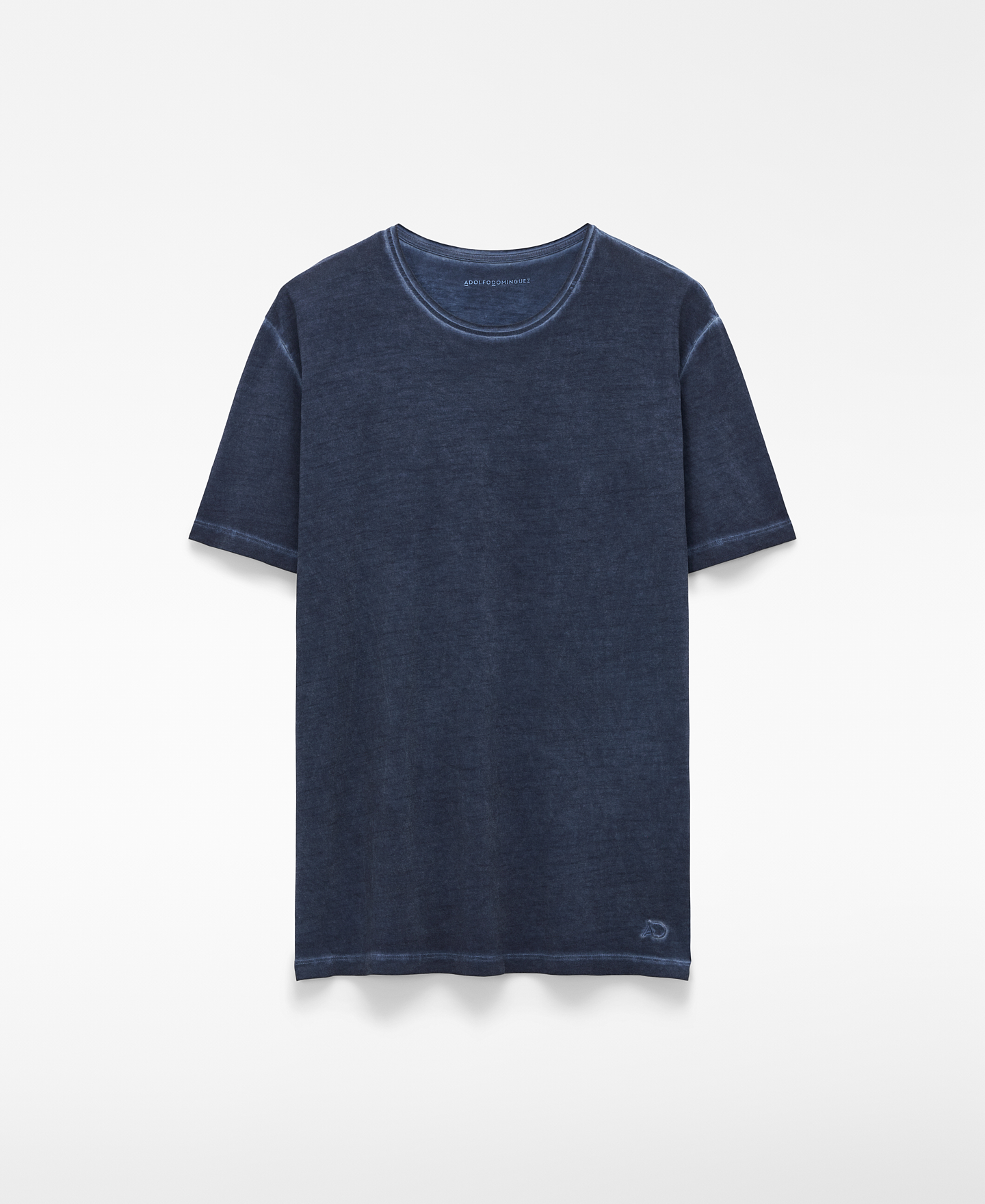 Camiseta regular fit com efeito desgastado image number 0