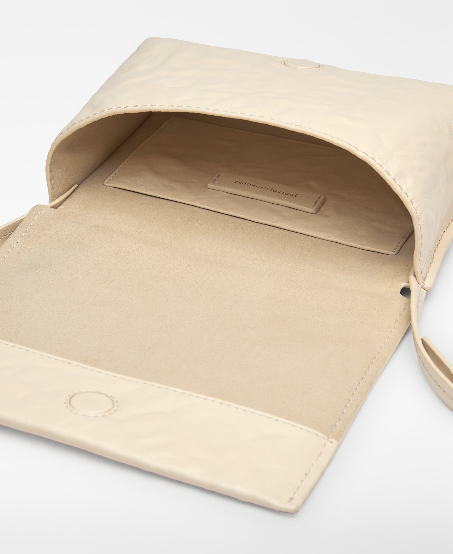 Ori&oacute;n washed leather crossbody image number 2