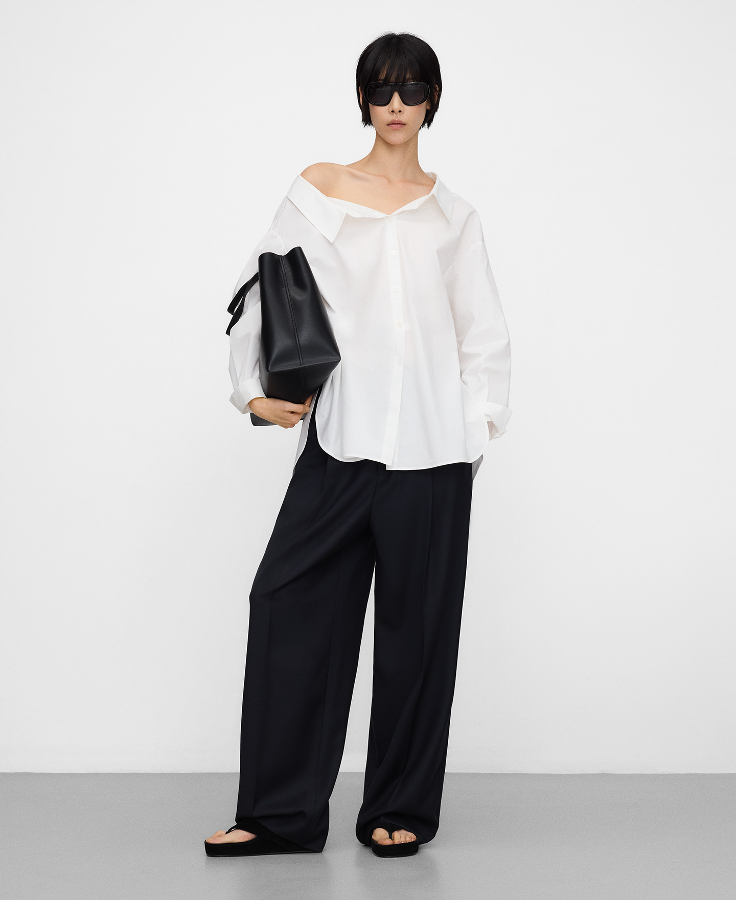 Unstructured asymmetric shirt woman image number 1