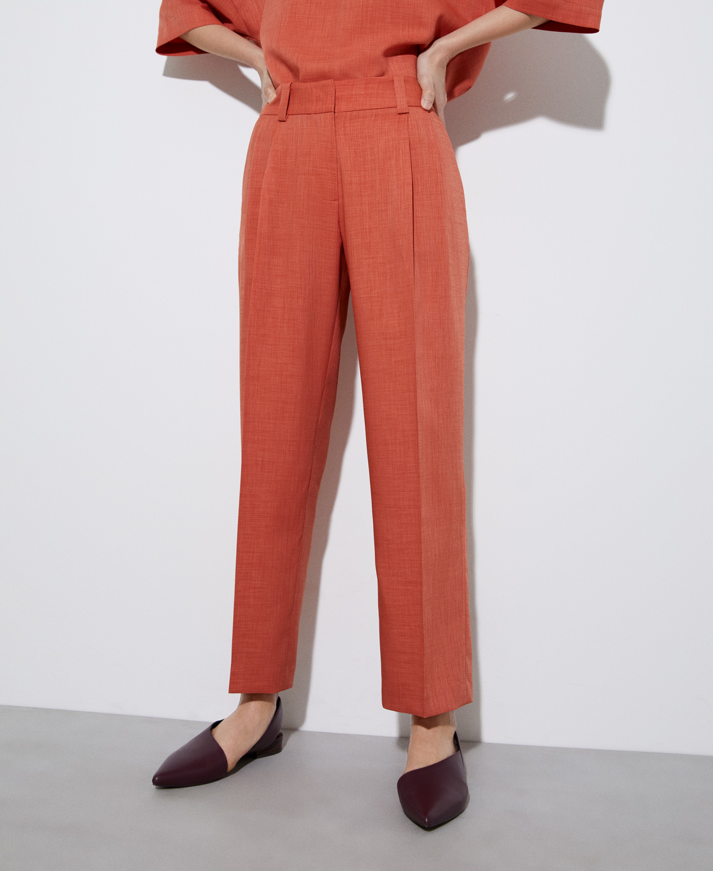 Recycled polyester dart trousers image number 0