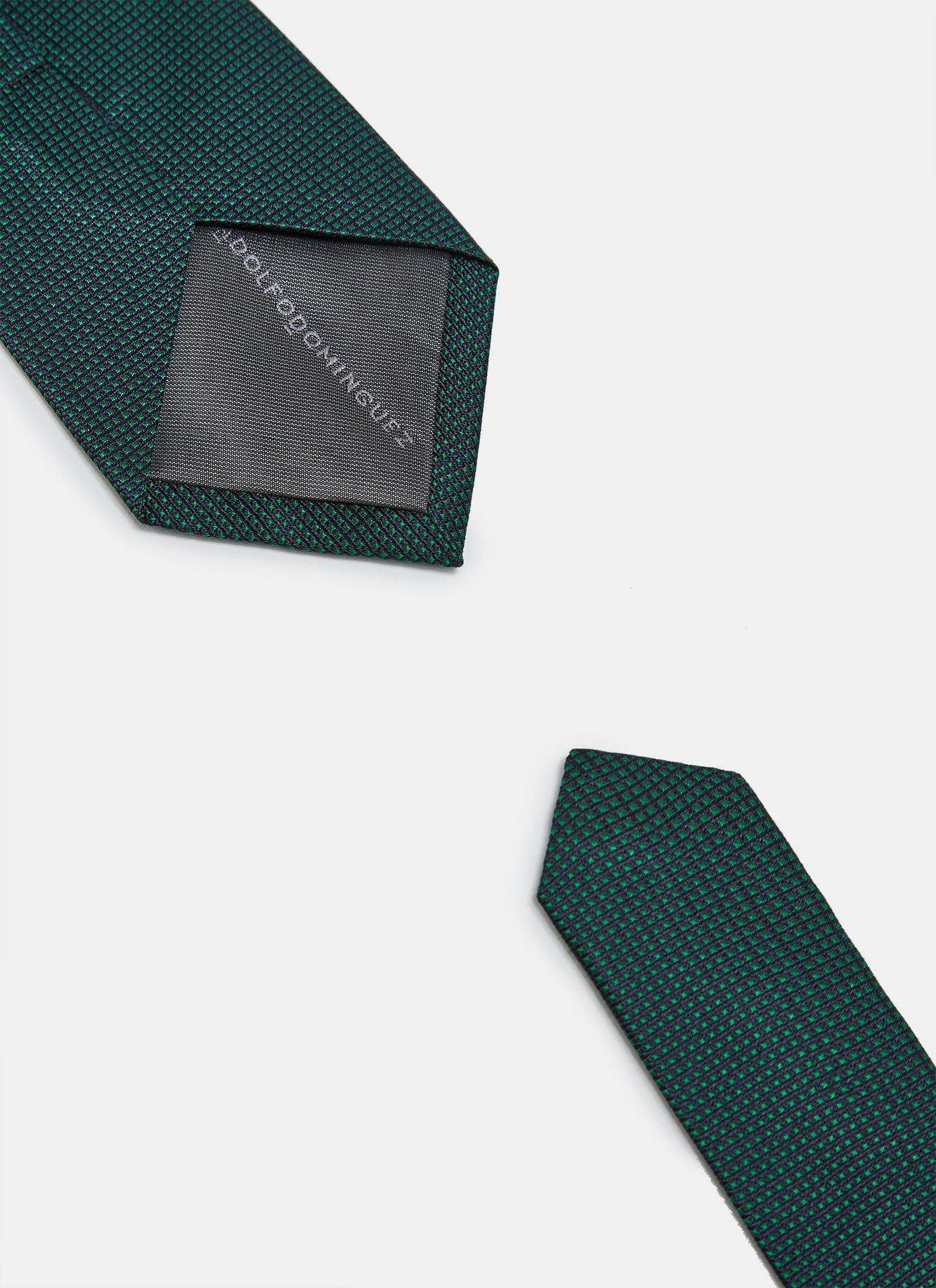 Silk tie with textured classic motif image number 1