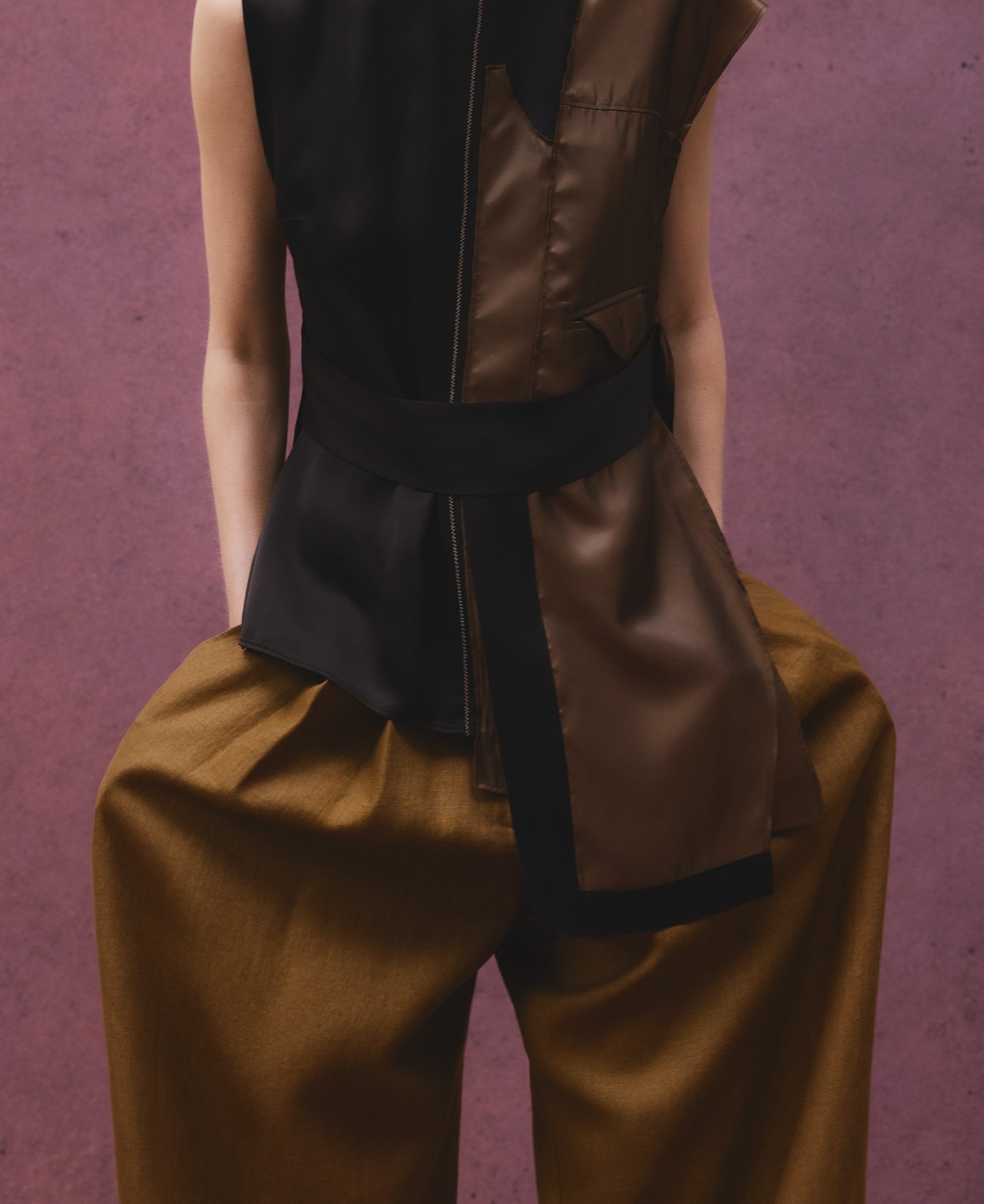 Top with overlay piece woman image number 4