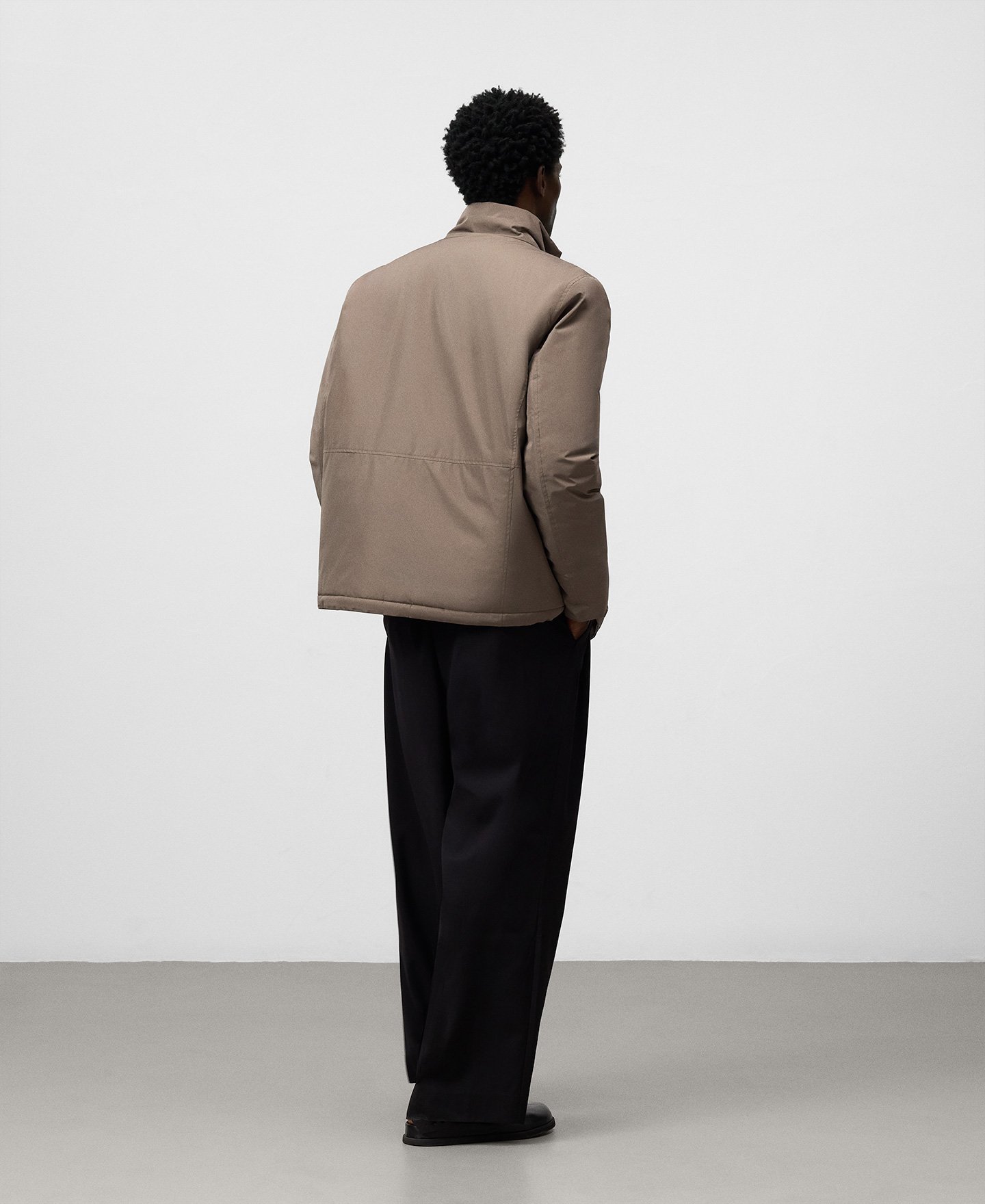 Band collar padded jacket man image number 2