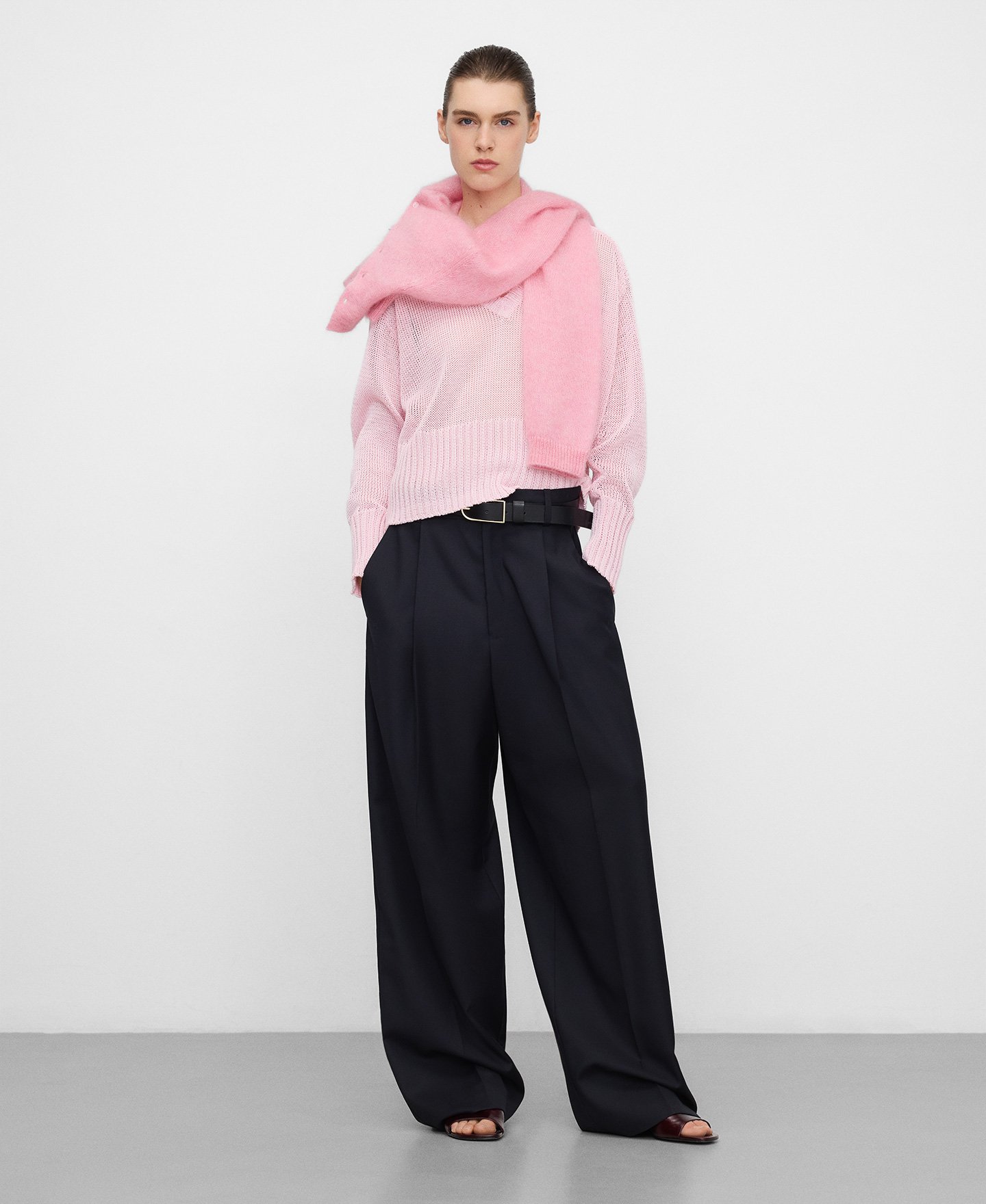 Jersey corto cuello pico punto image number 1