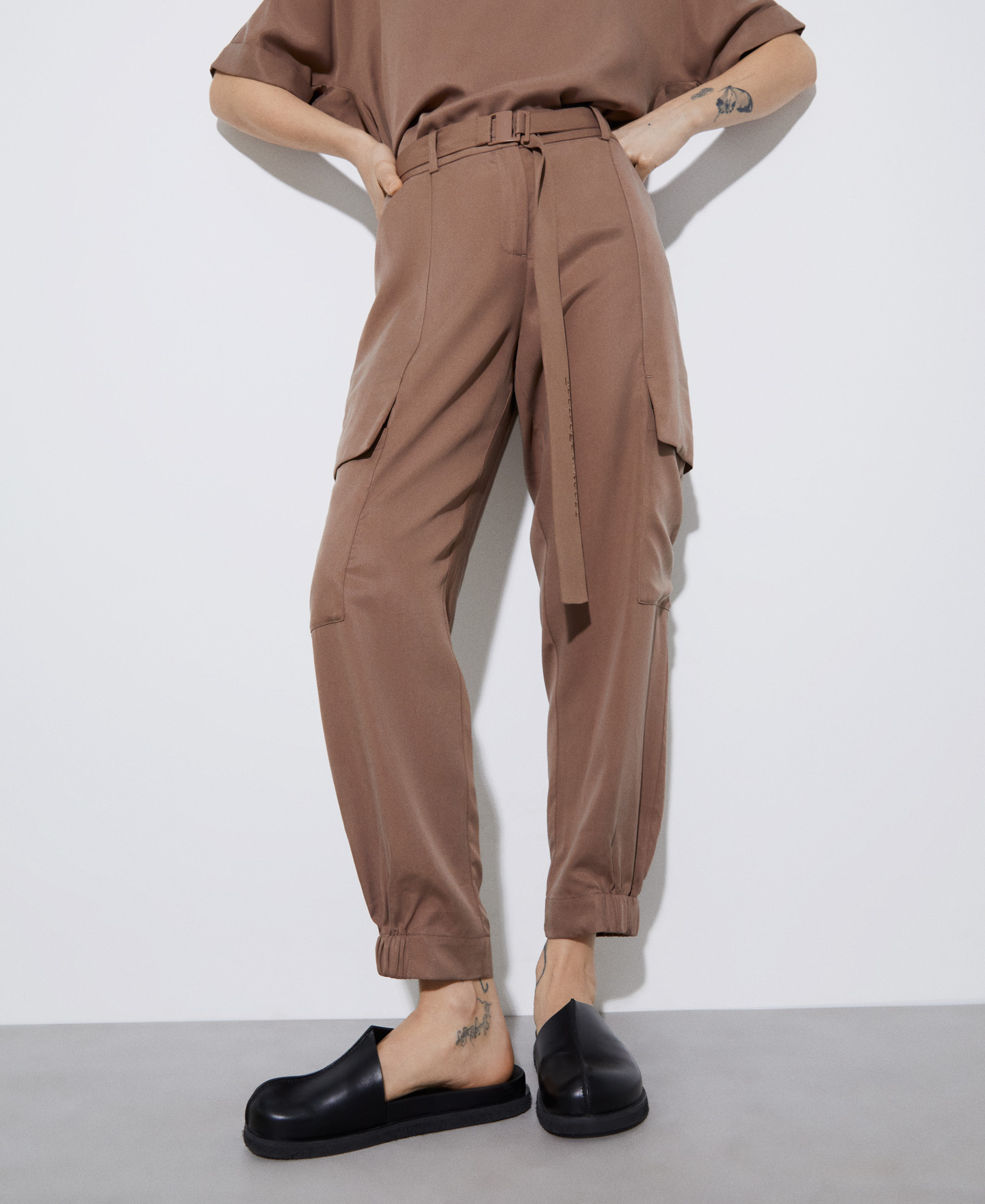 Lyocell cargo trousers image number 0