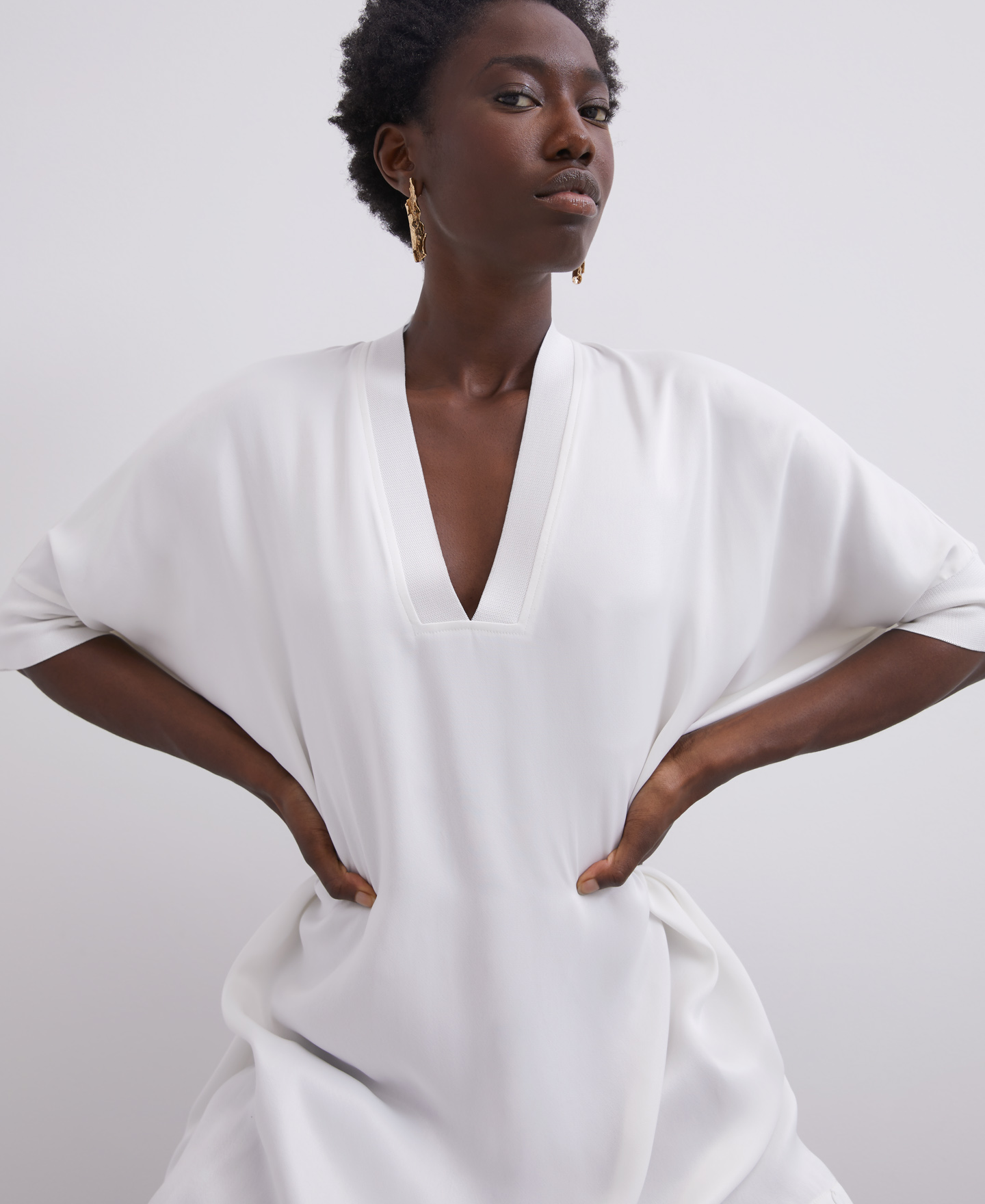 Camisa oversize caramelo en viscosa image number 3