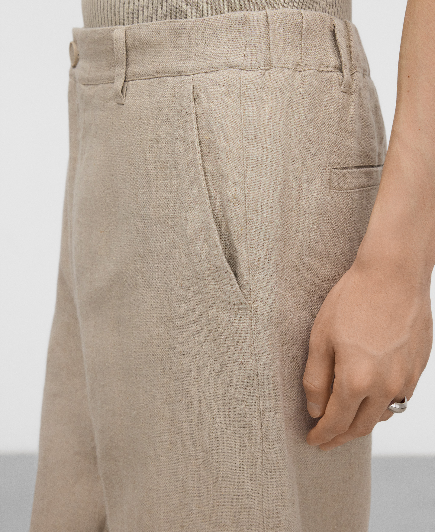 European linen relaxed fit trousers image number 3