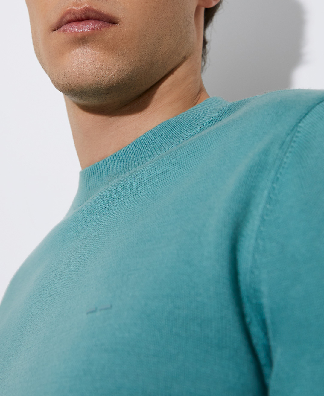 Responsible cotton crew neck sweater image number 3