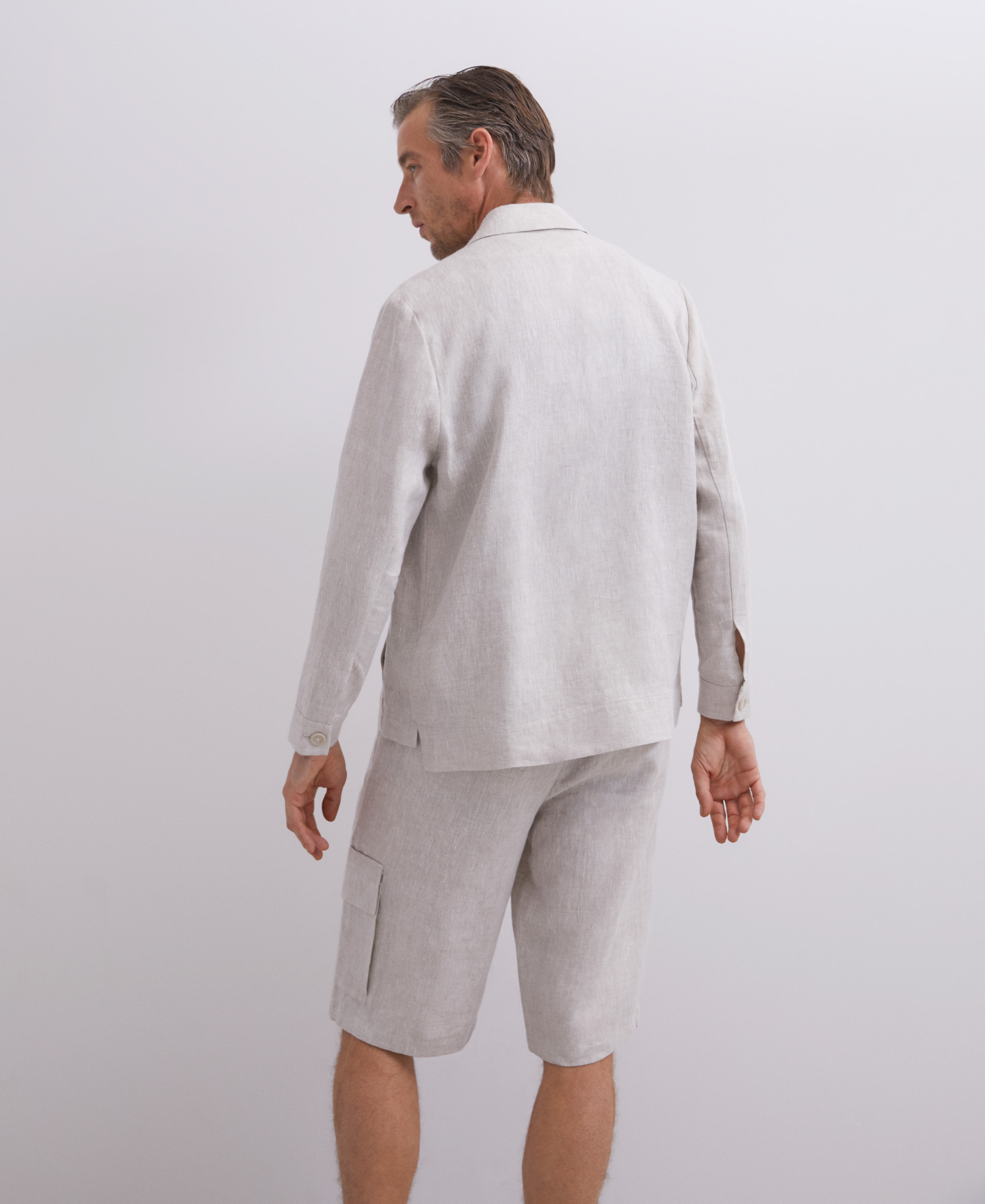 Linen maxi-pocket jacket image number 2