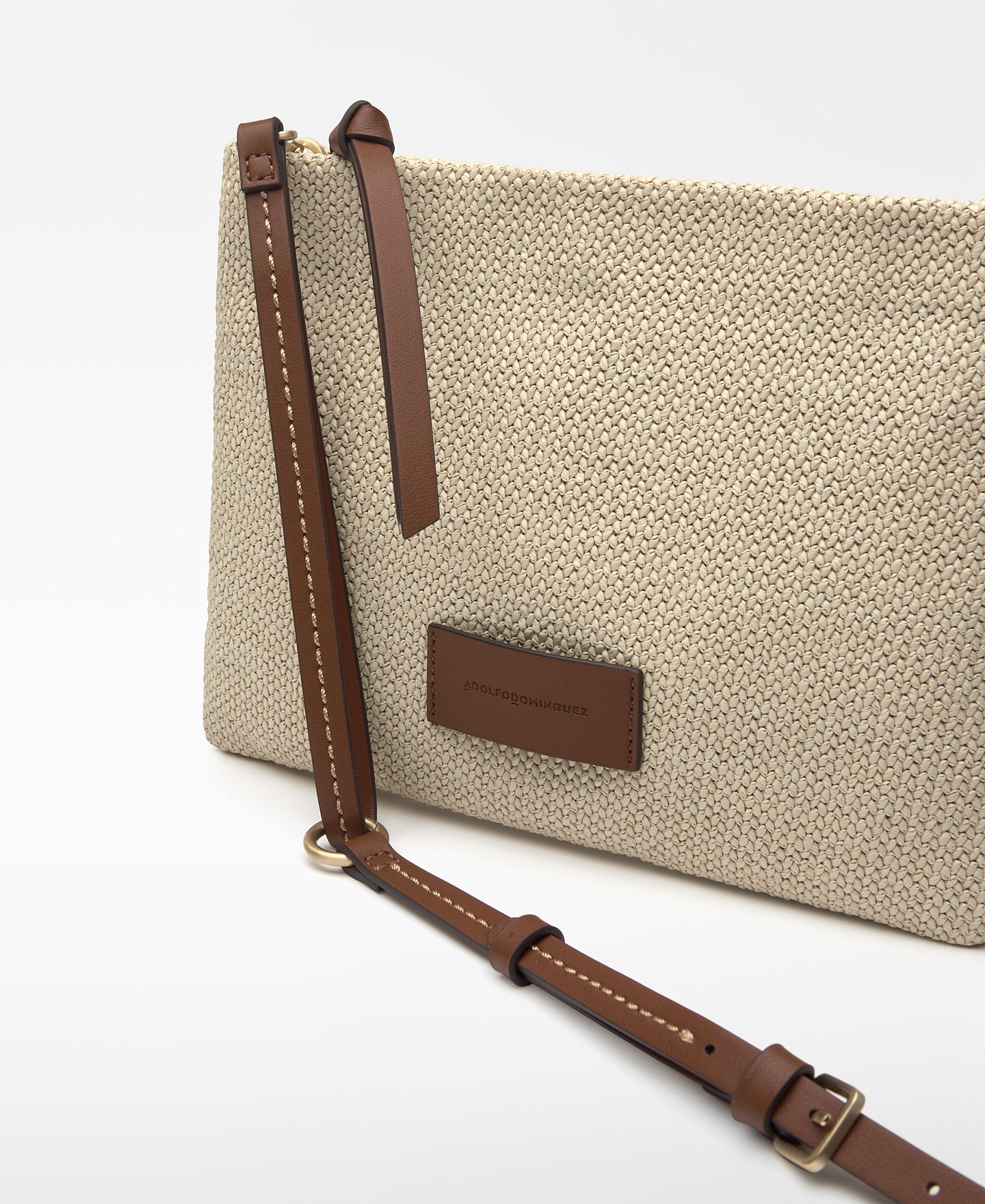 Raffia-textured shoulder bag woman image number 3