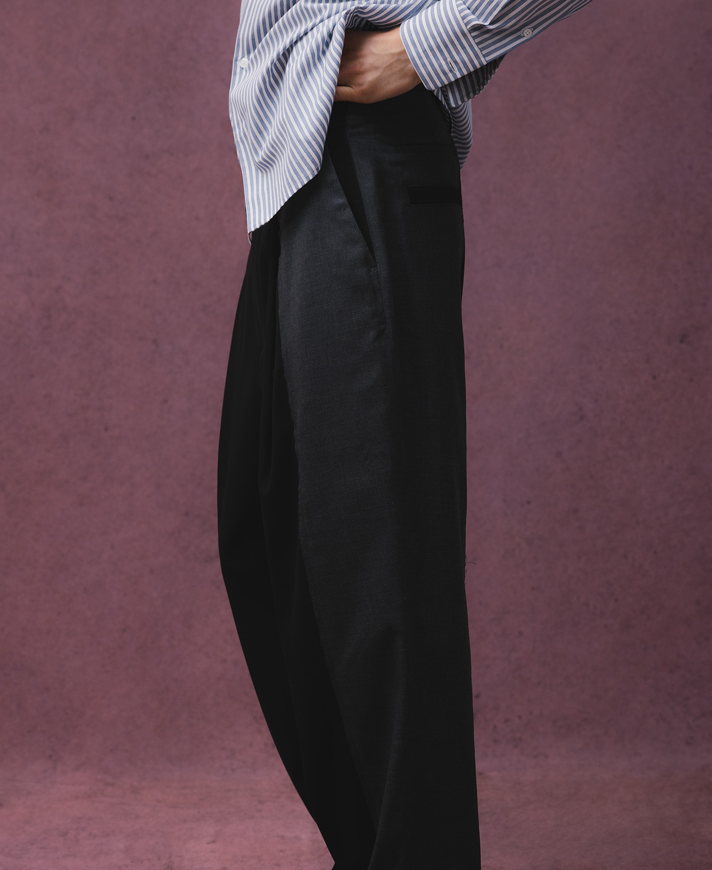 Trousers with side pieces man image number 3