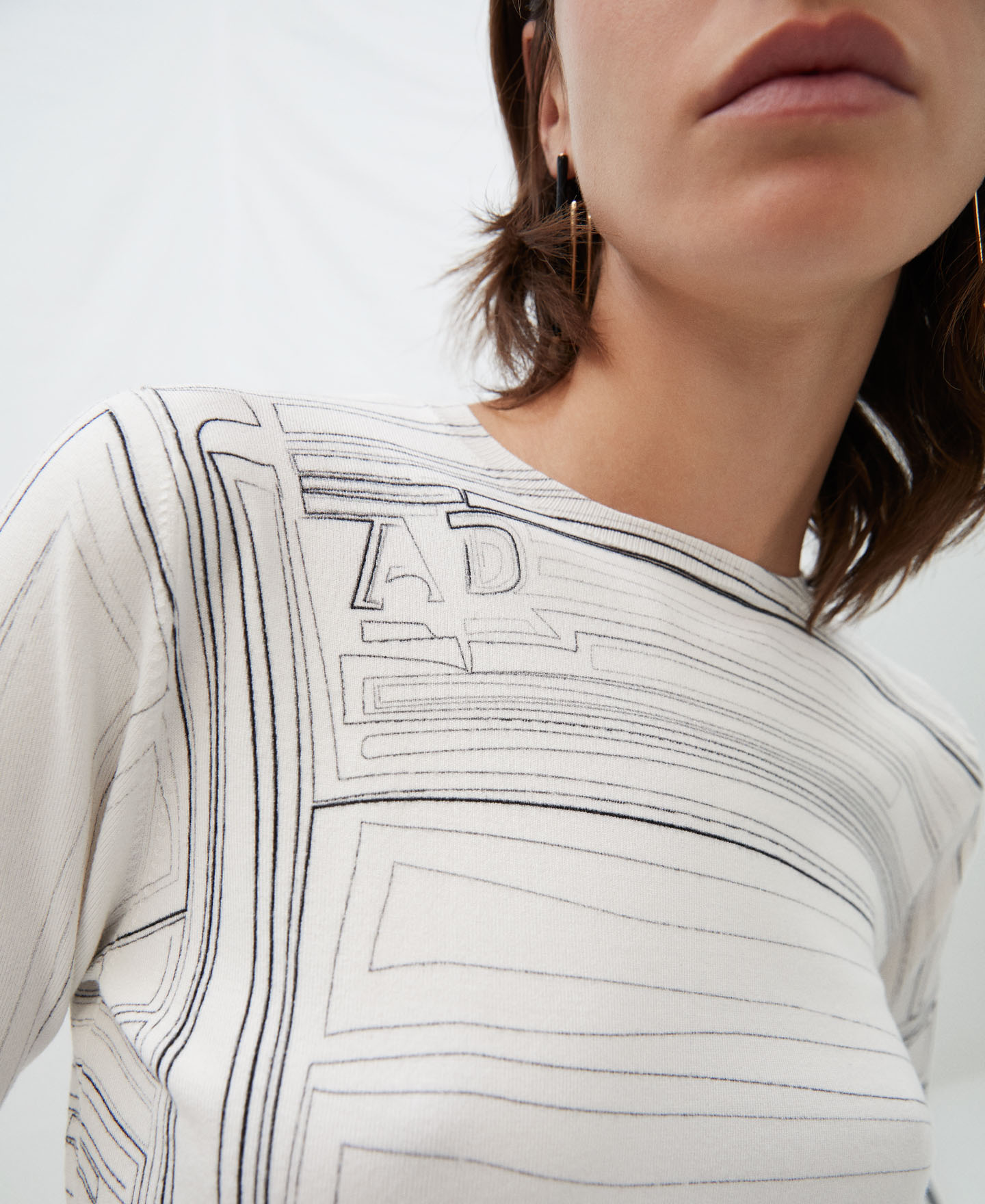 Jersey estampado en viscosa image number 3