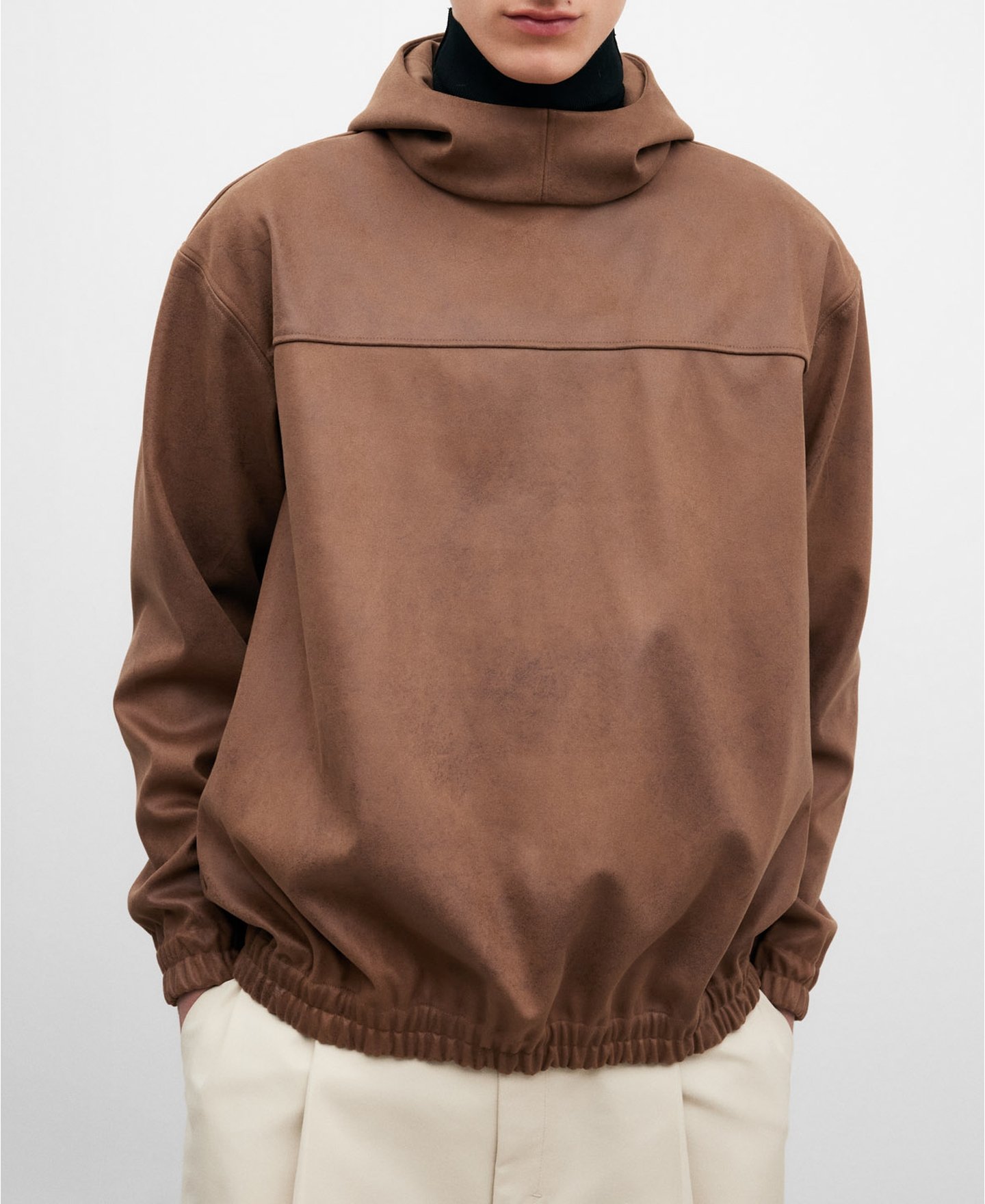 Sudadera marrón con capucha image number 0