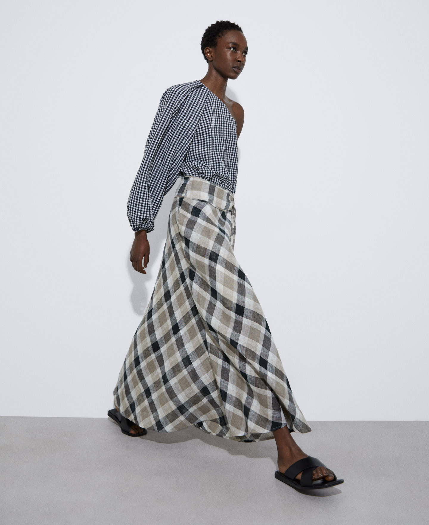Asymmetric check shirt image number 2
