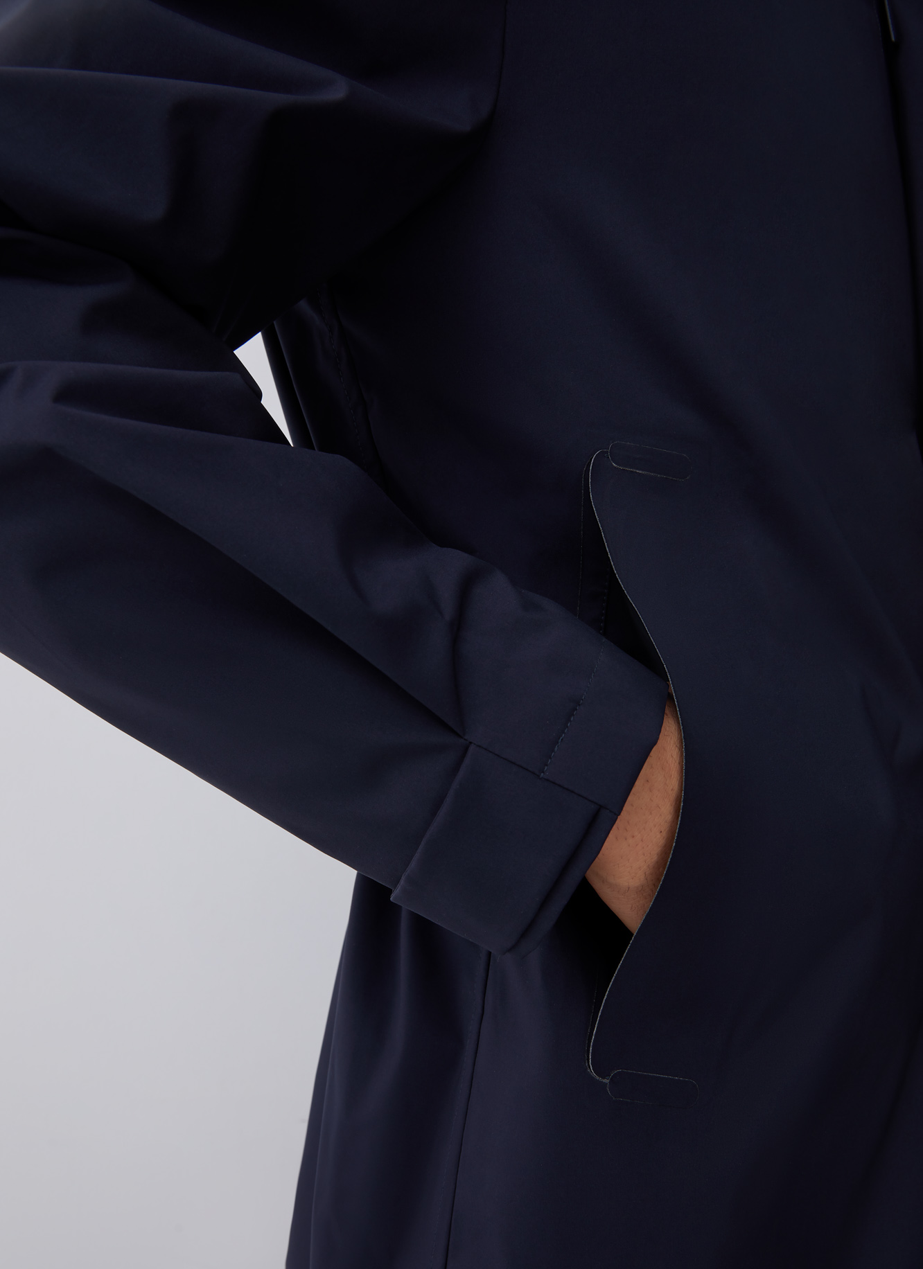 Parka con capucha de twill reciclado image number 2