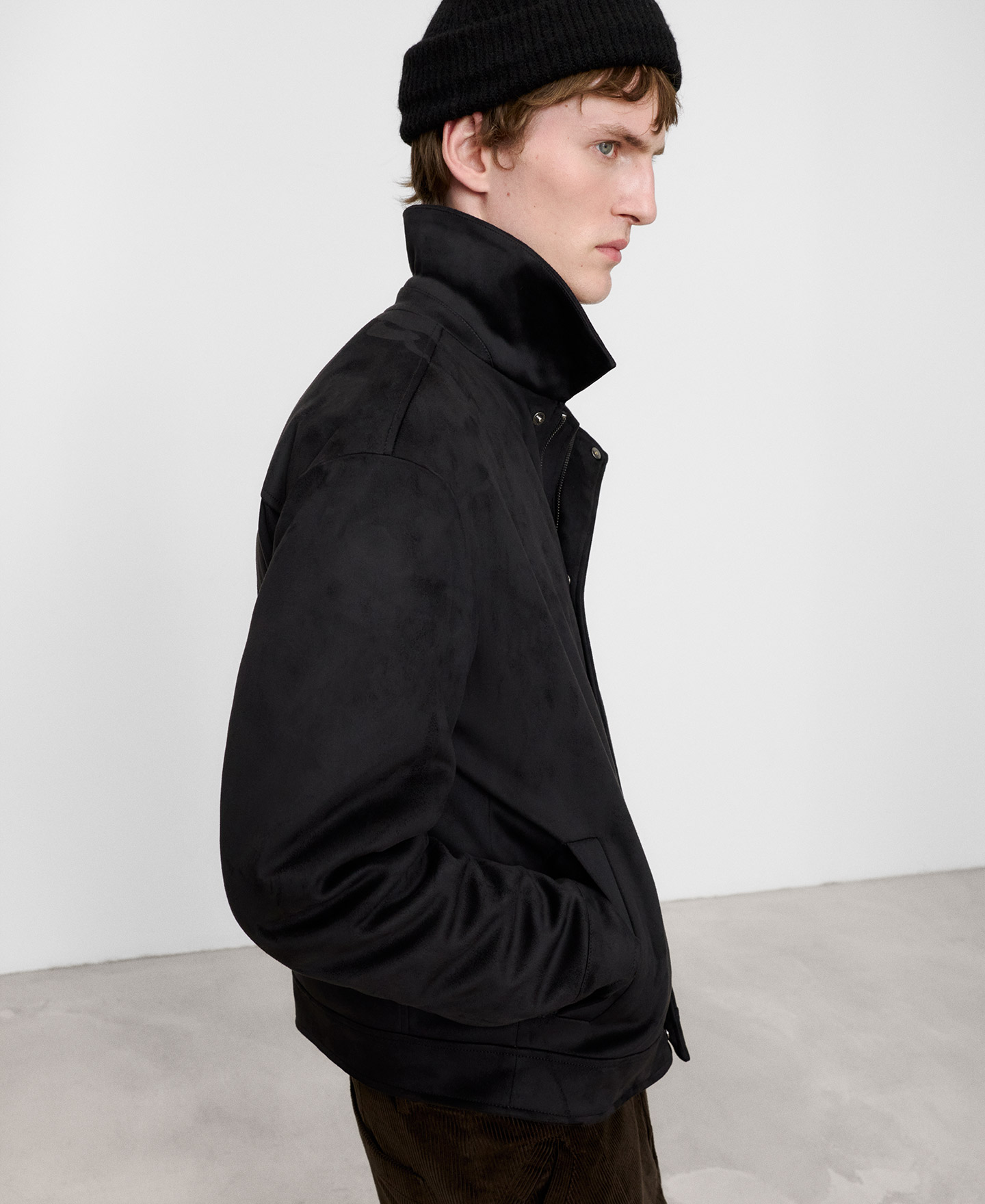 Suede-effect spread collar jacket image number 3