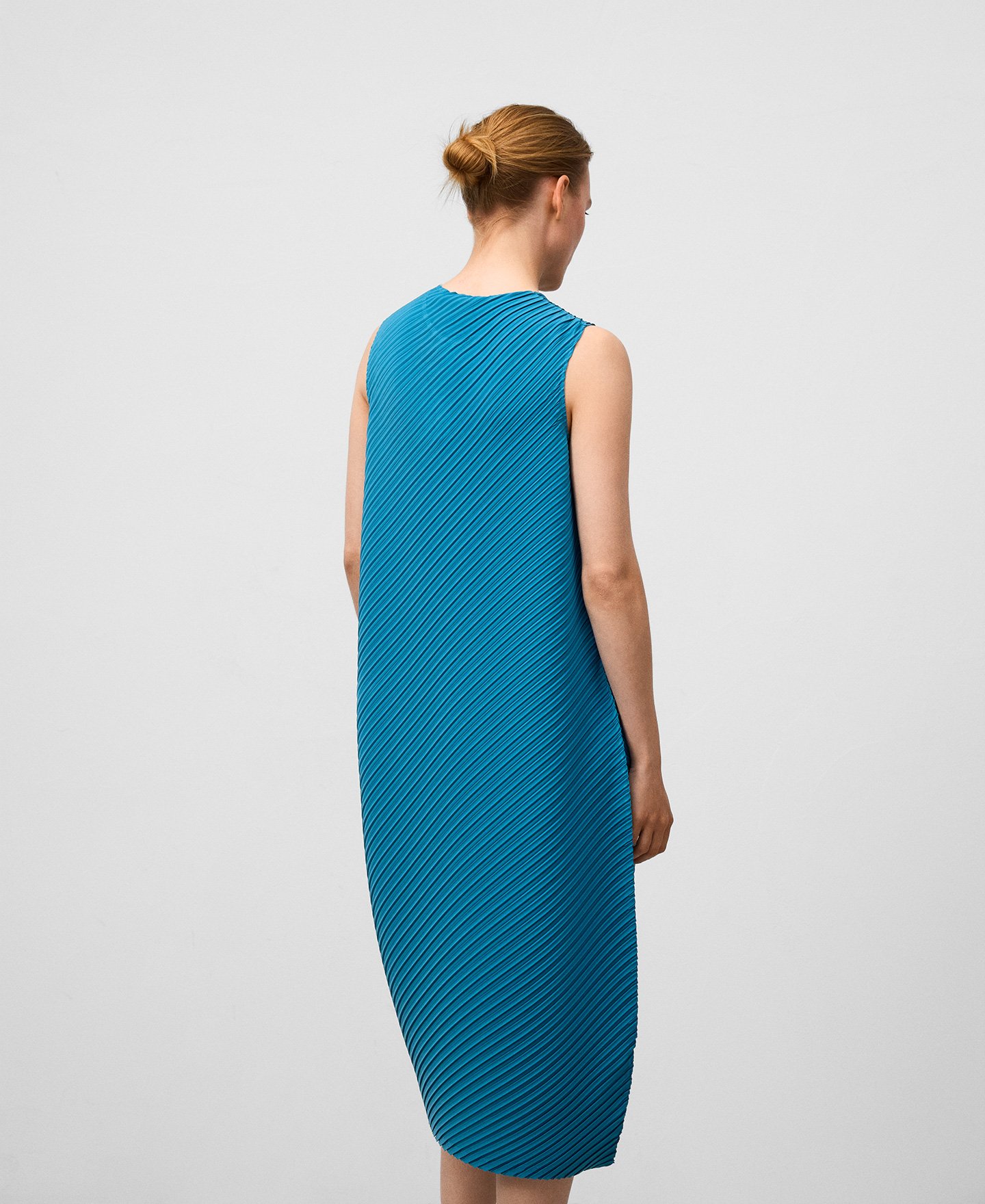 Vestido crinkle pliegue mujer image number 2