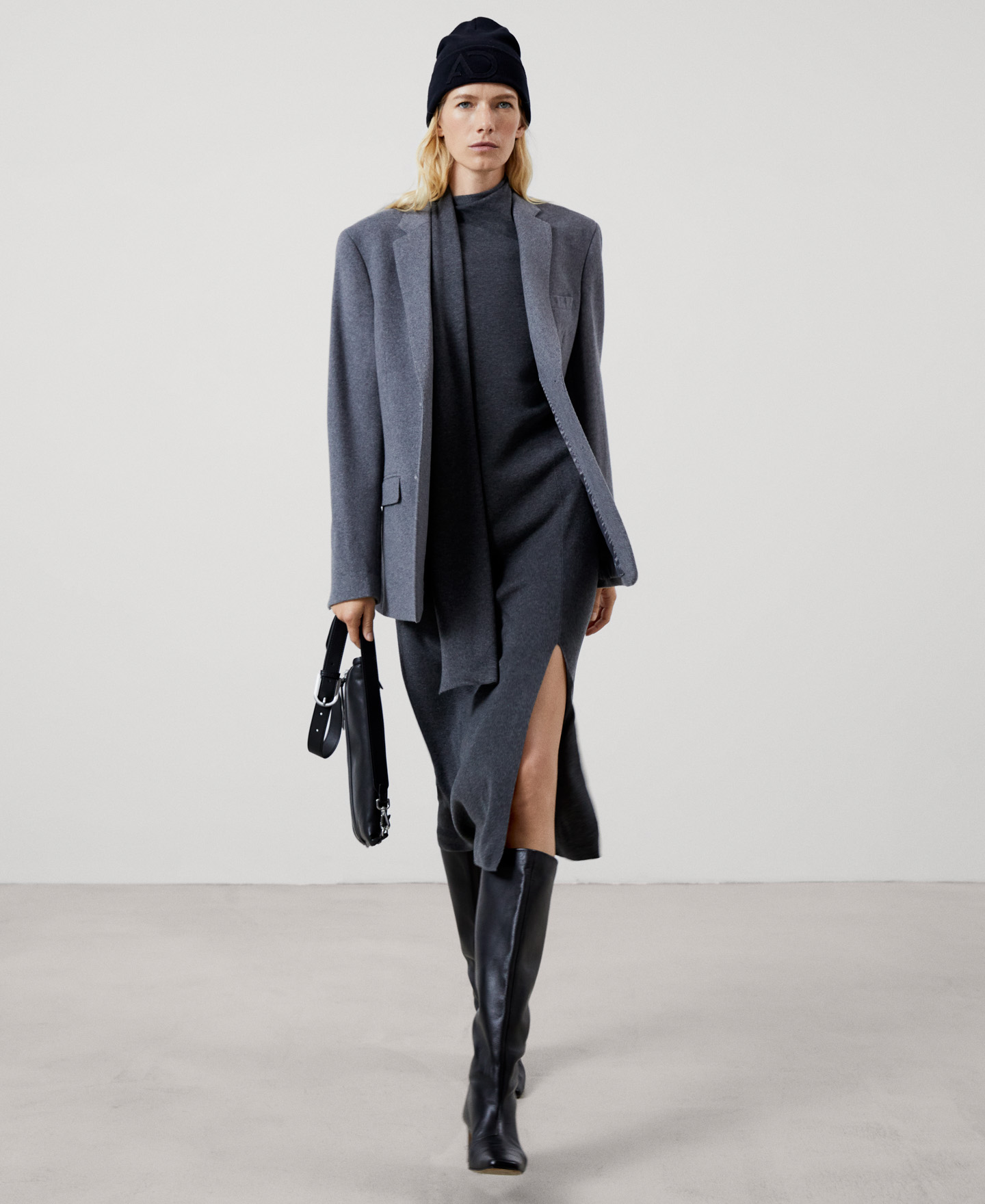 Long scarf-collar dress in lyocell image number 1
