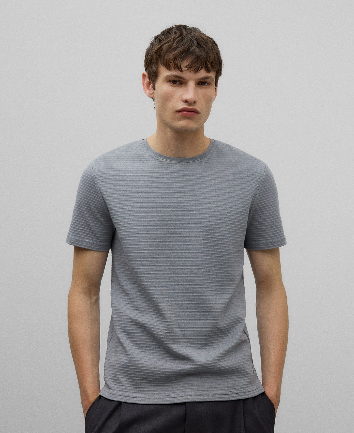 Striped embossed T-shirt man image number 0