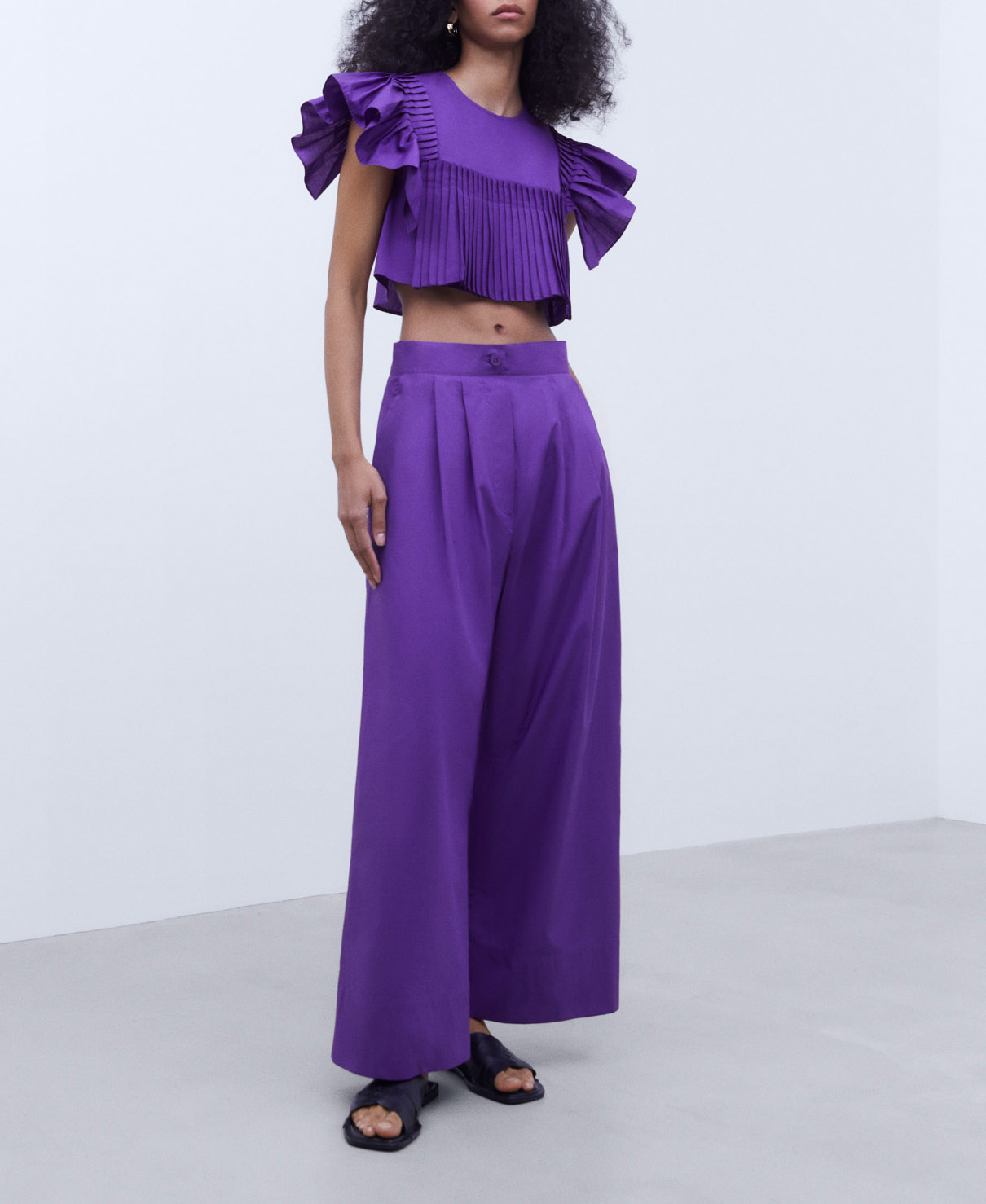 Cotton ruffle effect top image number 1