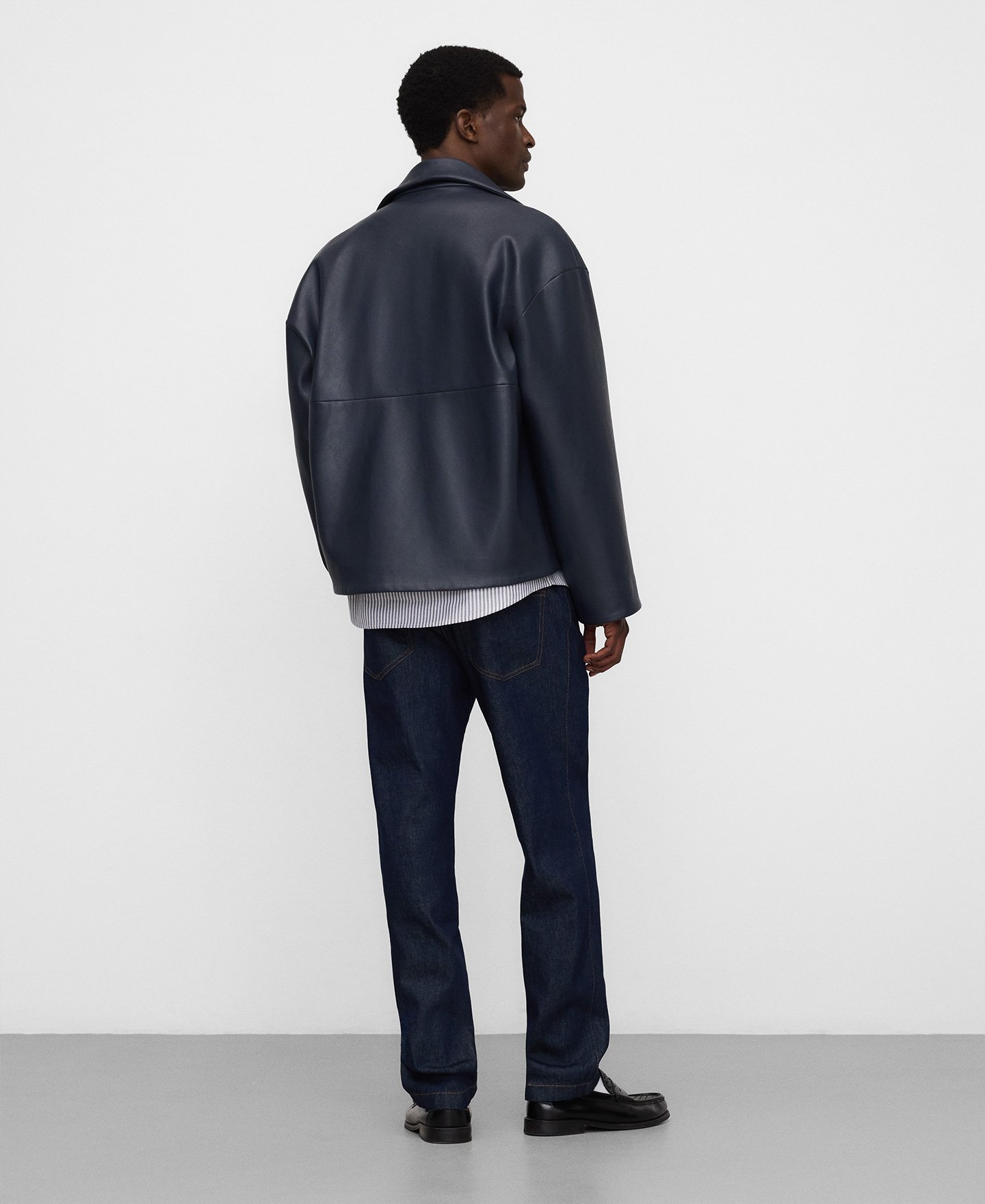 Pantal&oacute;n regular fit denim algod&oacute;n image number 2