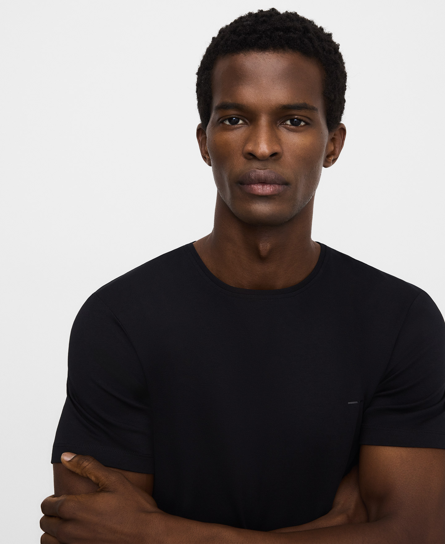 Cotton slim fit T-shirt image number 3