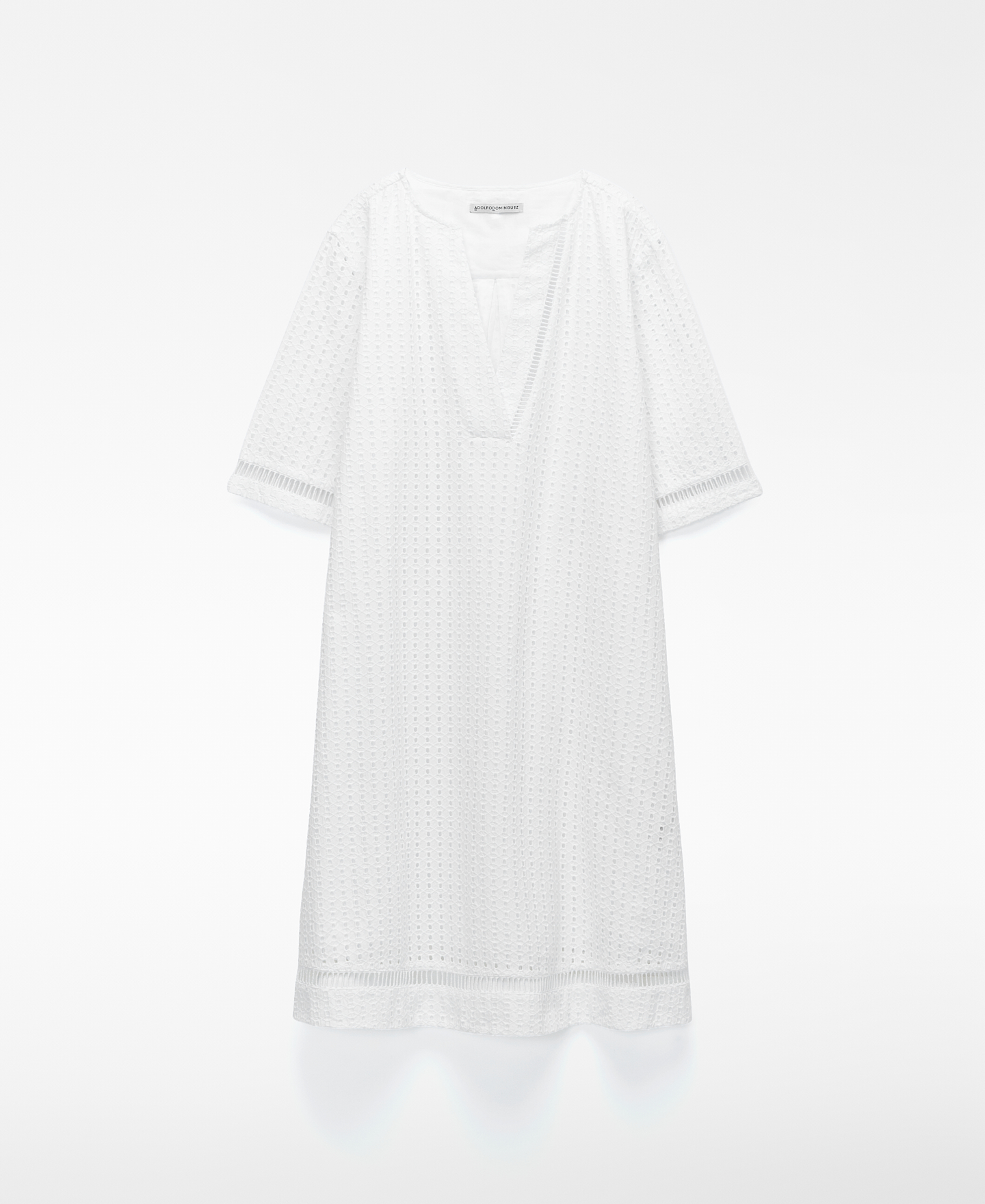 Kurzer Kaftan aus Popeline mit englischer Stickerei image number 4