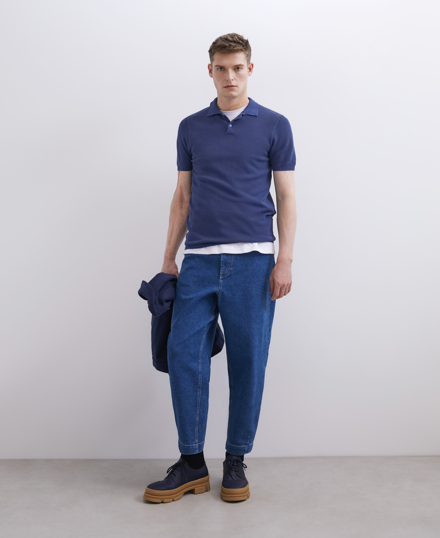 Polo cuello camisero piqué azul marino image number 3