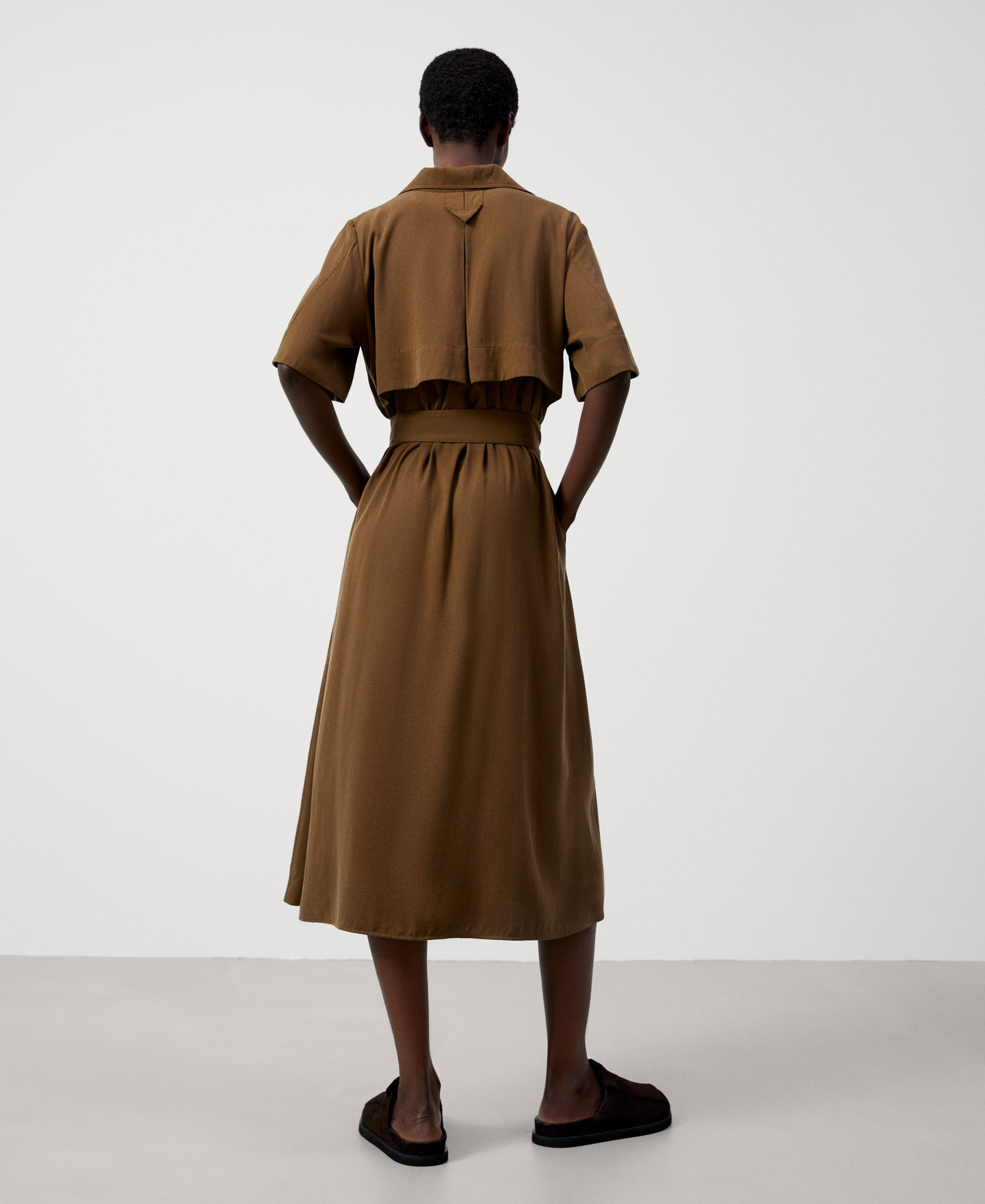 Robe chemisier en lyocell image number 2