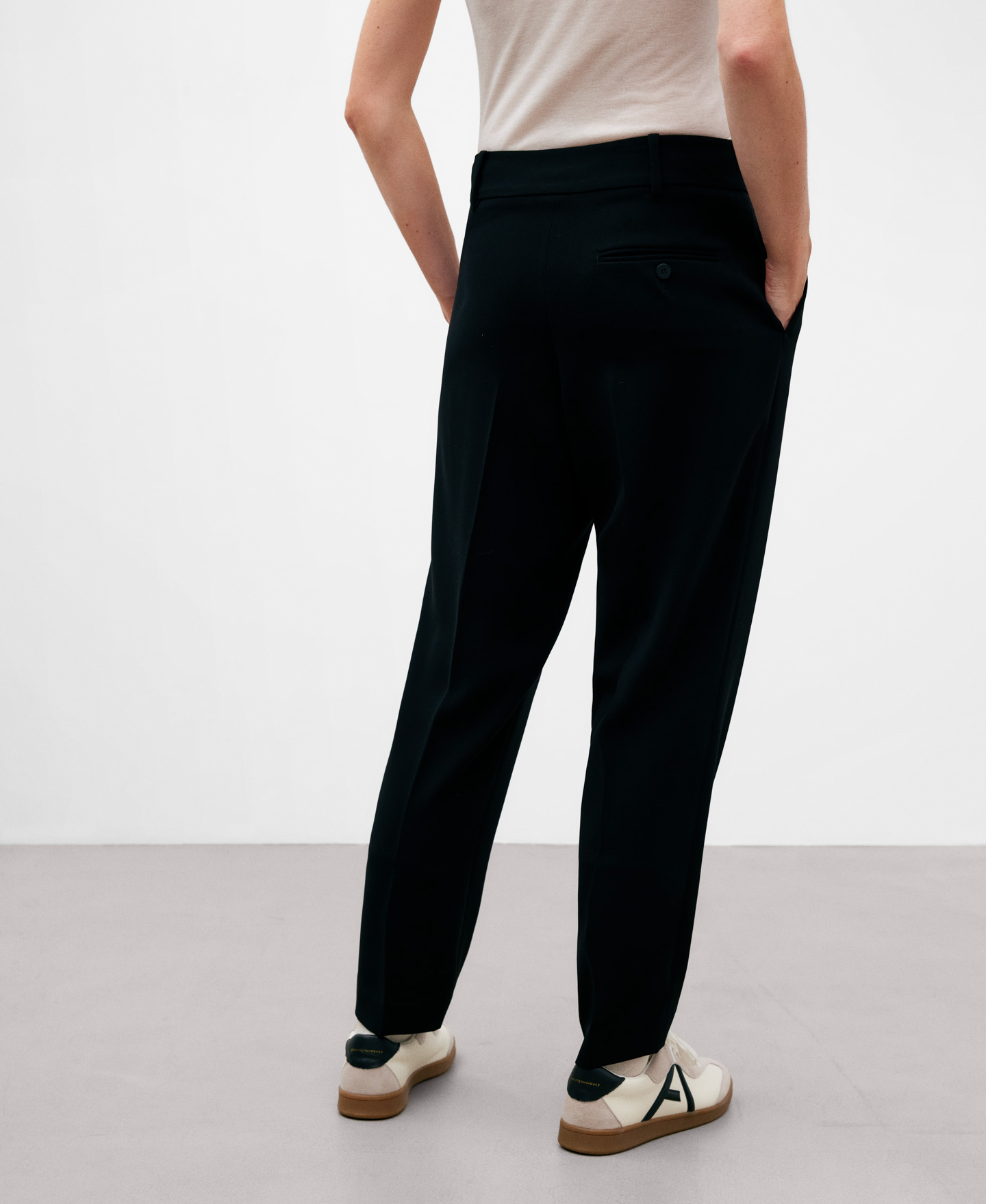 Carrot fit darts trousers for women image number 2