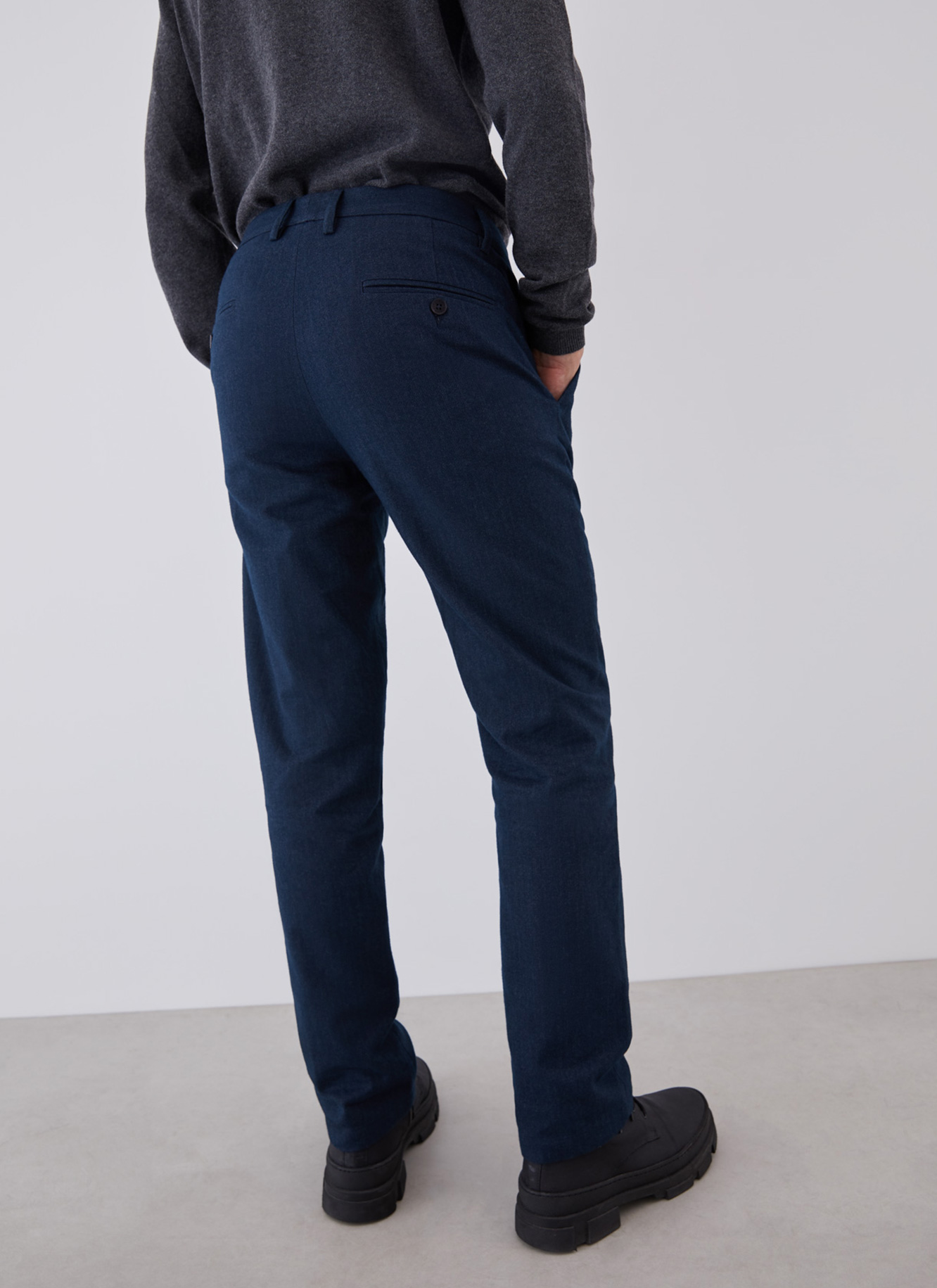 Cotton chino with herringbone pattern image number 1