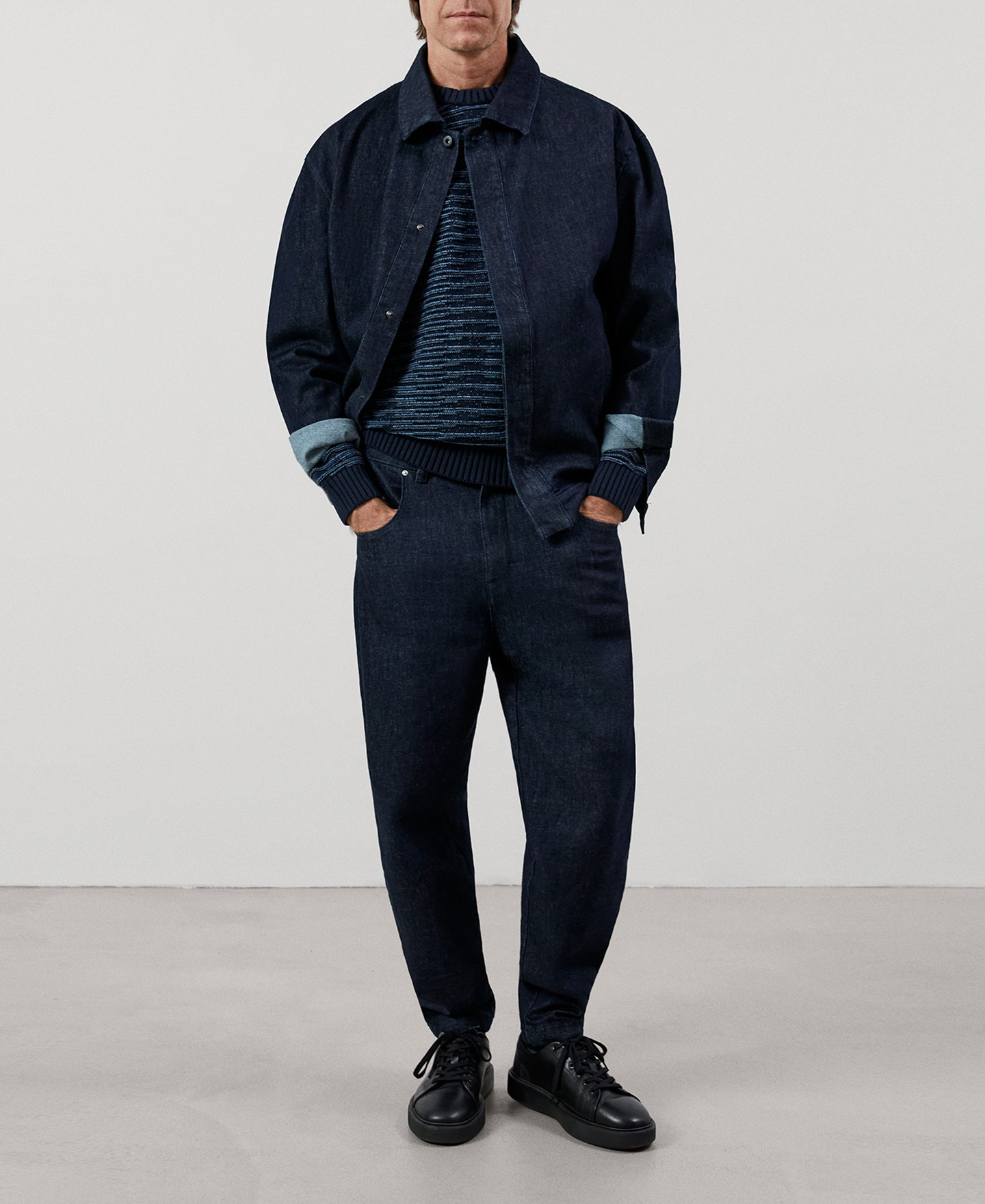 Organic cotton sweater image number 1