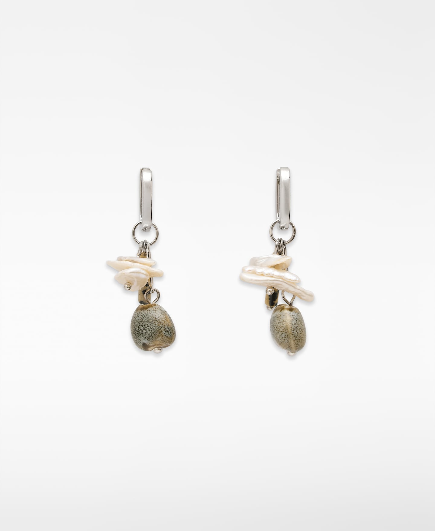 Dangle pearl and ceramic earrings image number 0