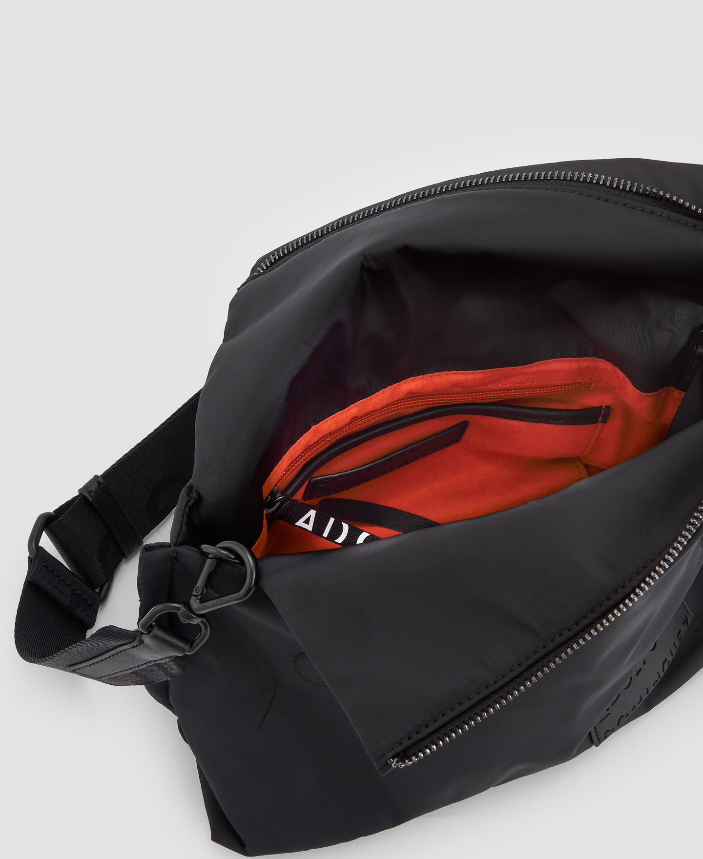 Recycled materials shoulder bag image number 2