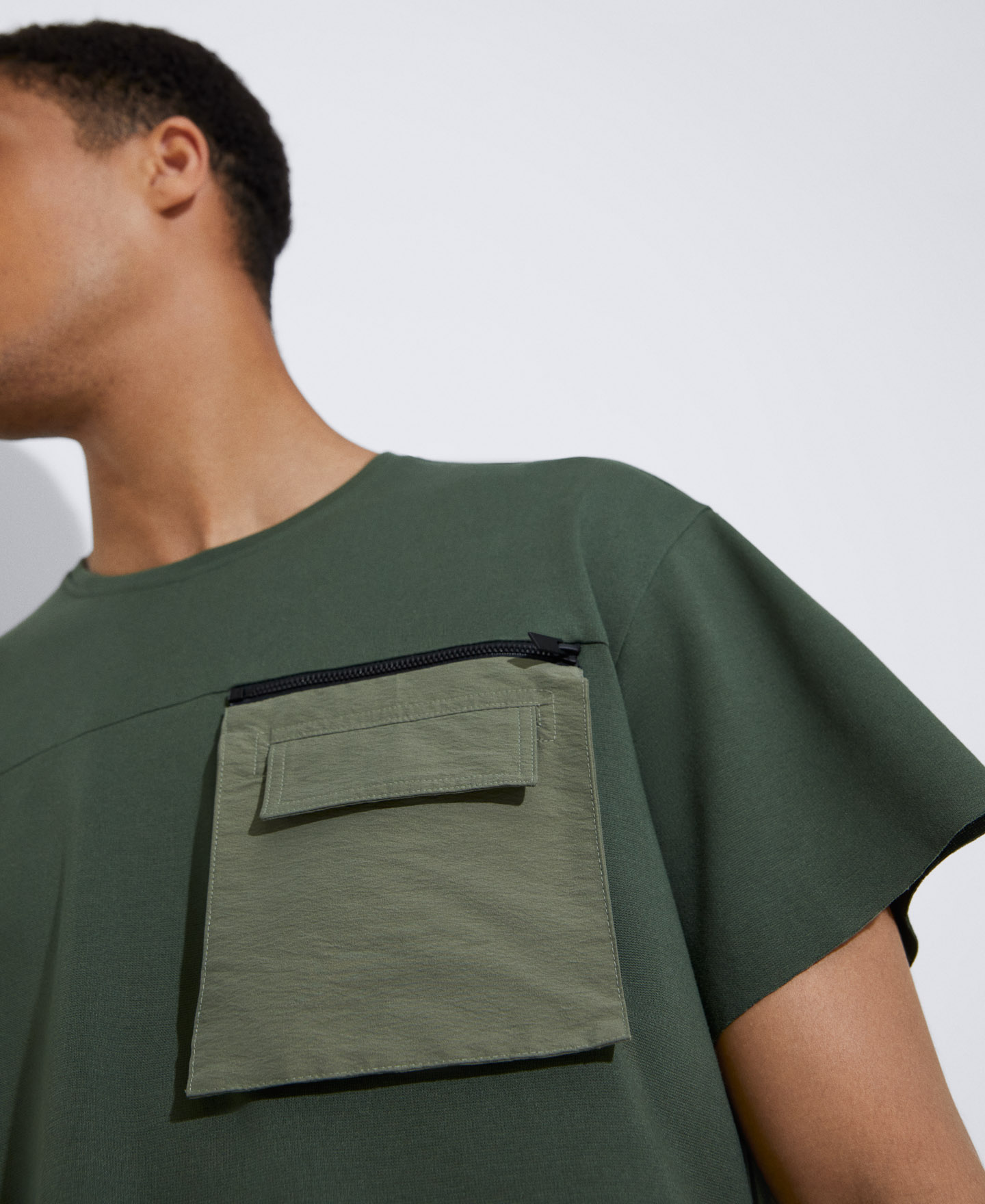 Viscose pocket T-shirt responsible image number 3