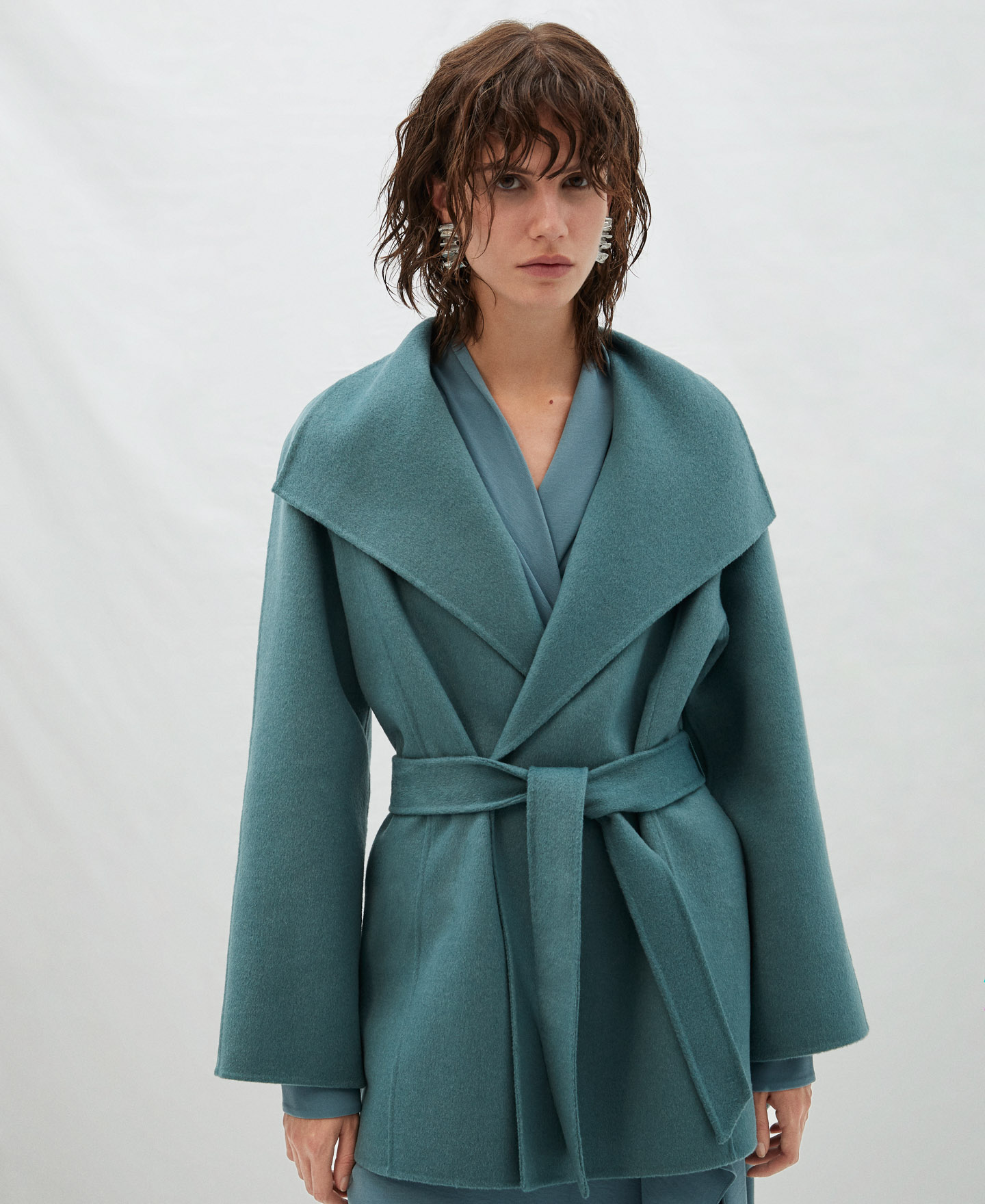 Double-faced coat with belt image number 0